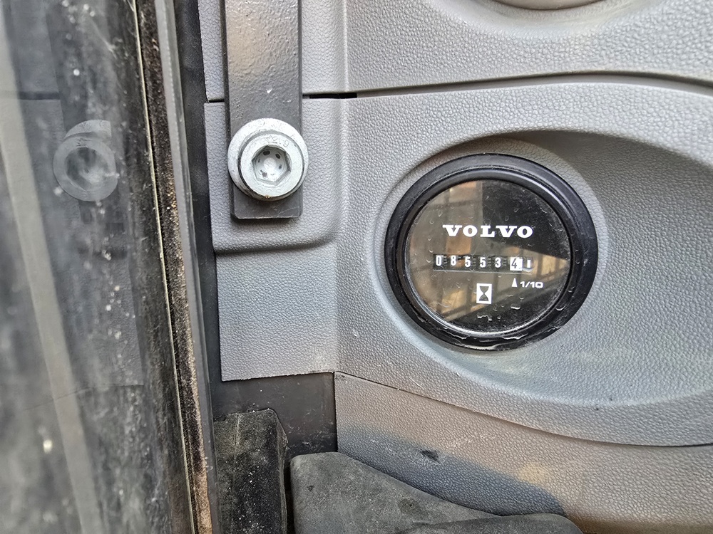 8c15041ea49ab.jpg