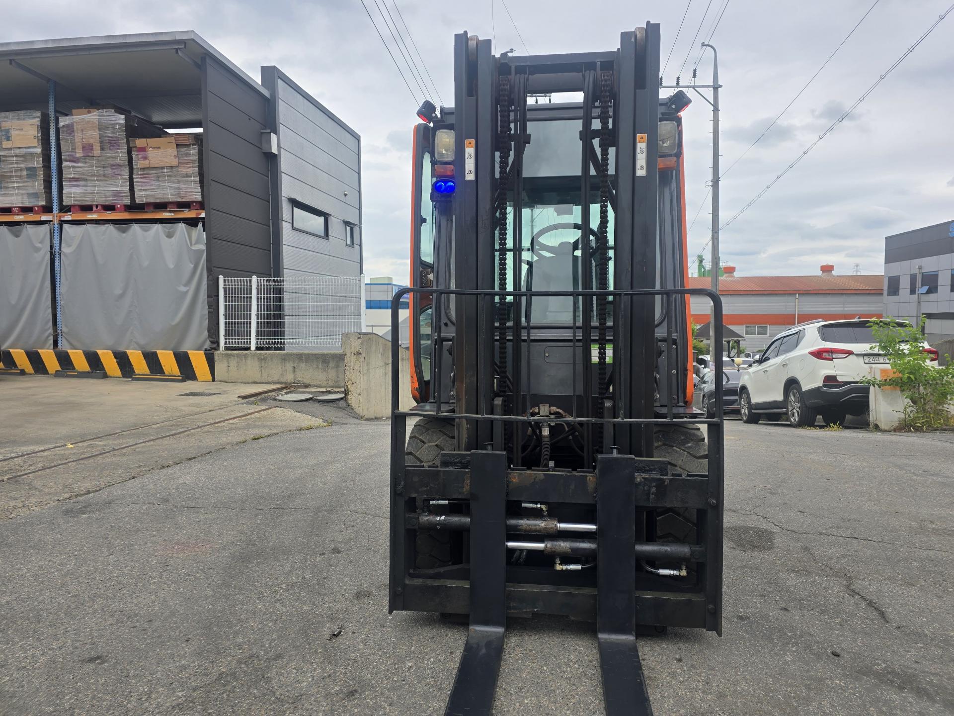 a683ac35cdc31.jpg