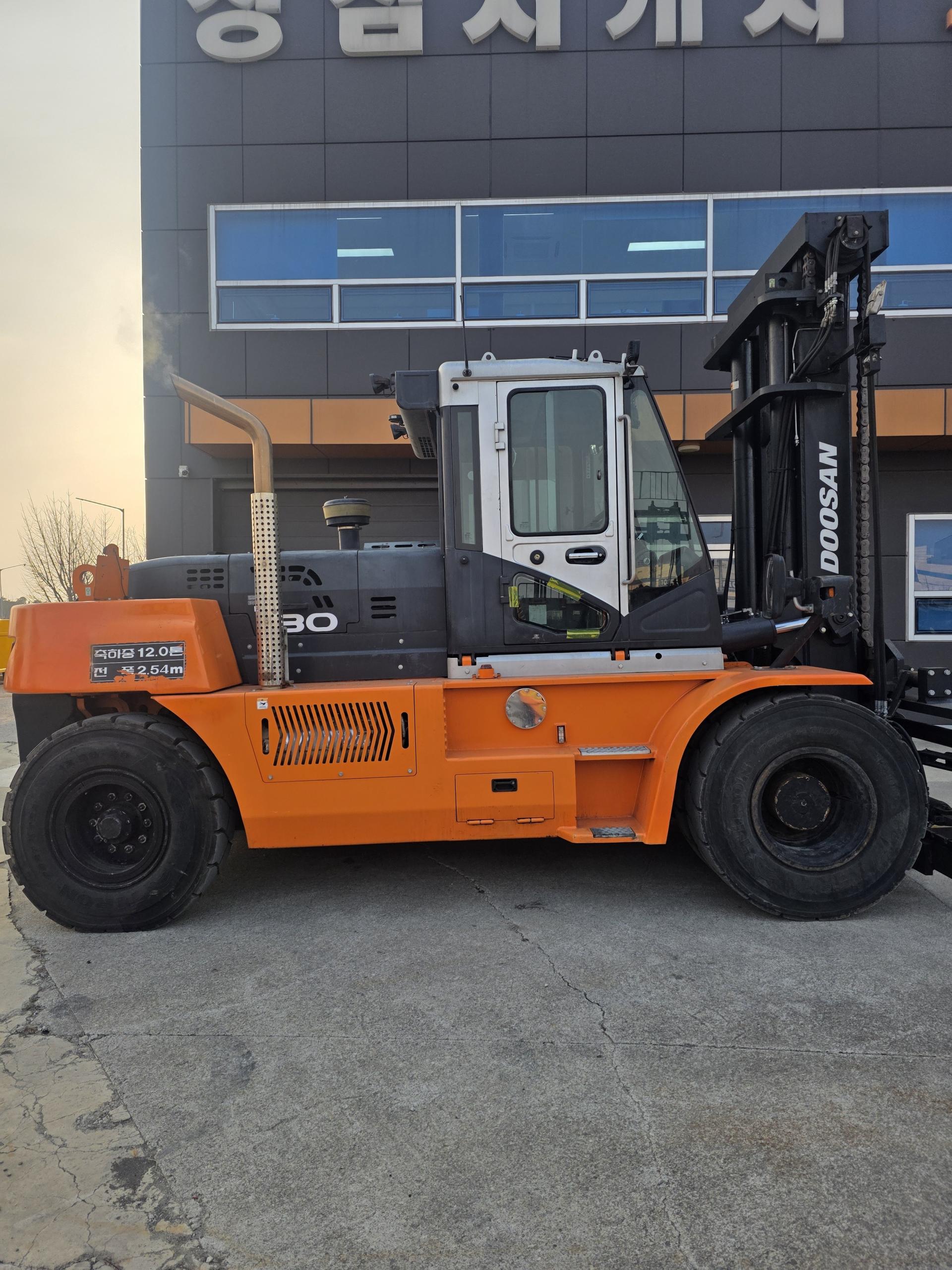 c23baf0aff8a2.jpg