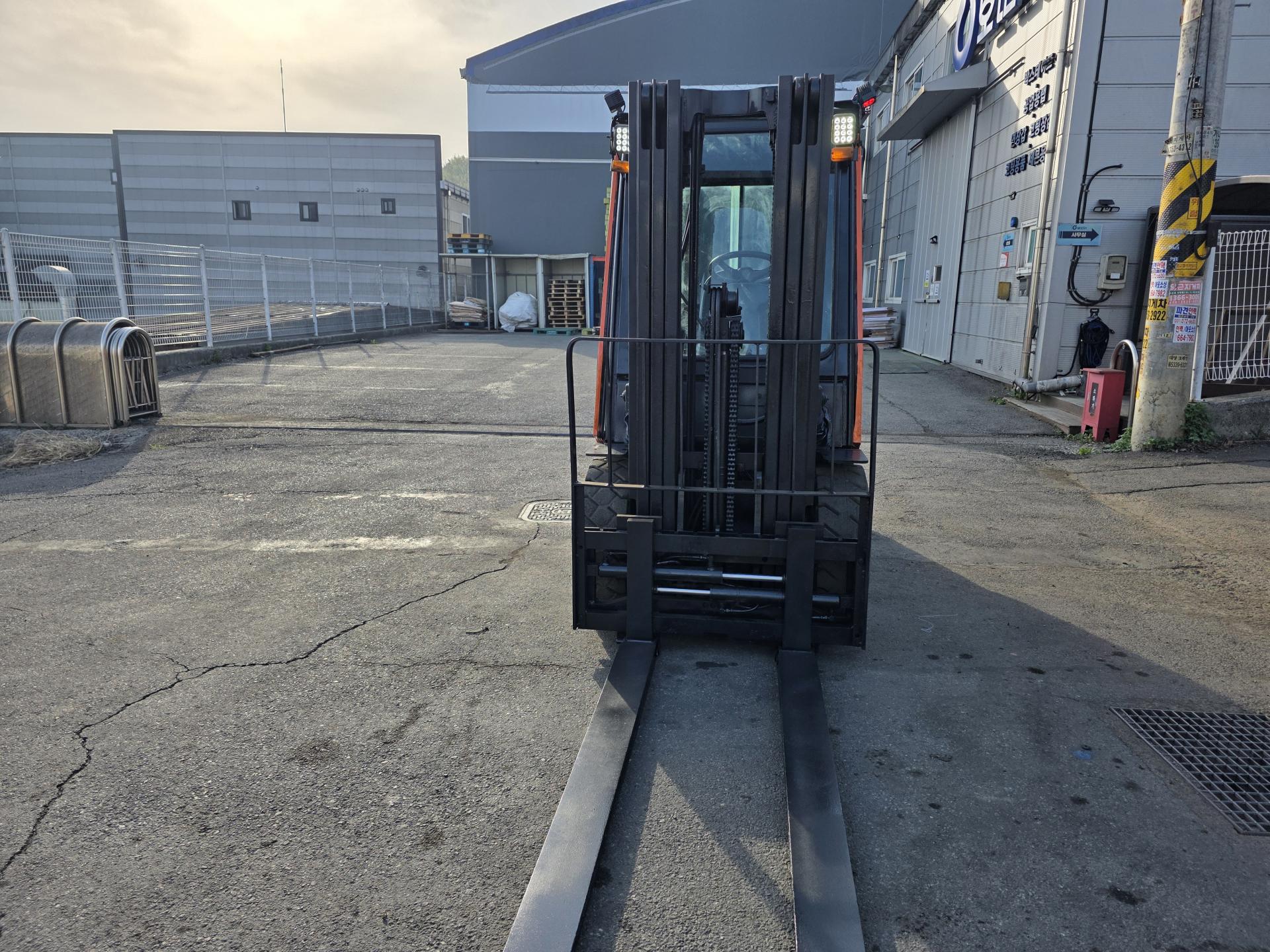 d1790facbf604.jpg