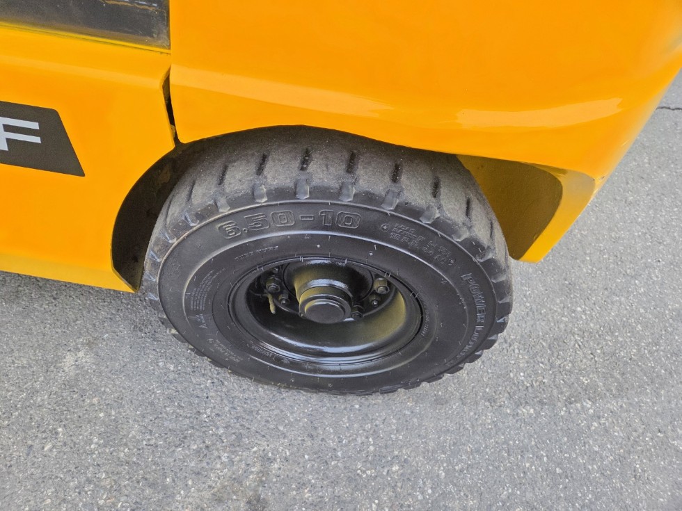 d180fcfe1eb9a.jpg
