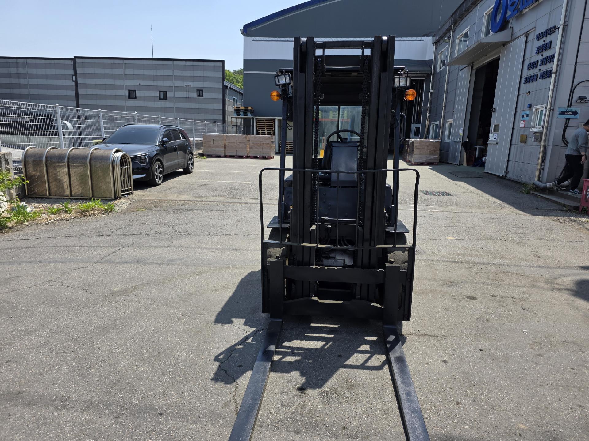 d7e23abf52f3b.jpg