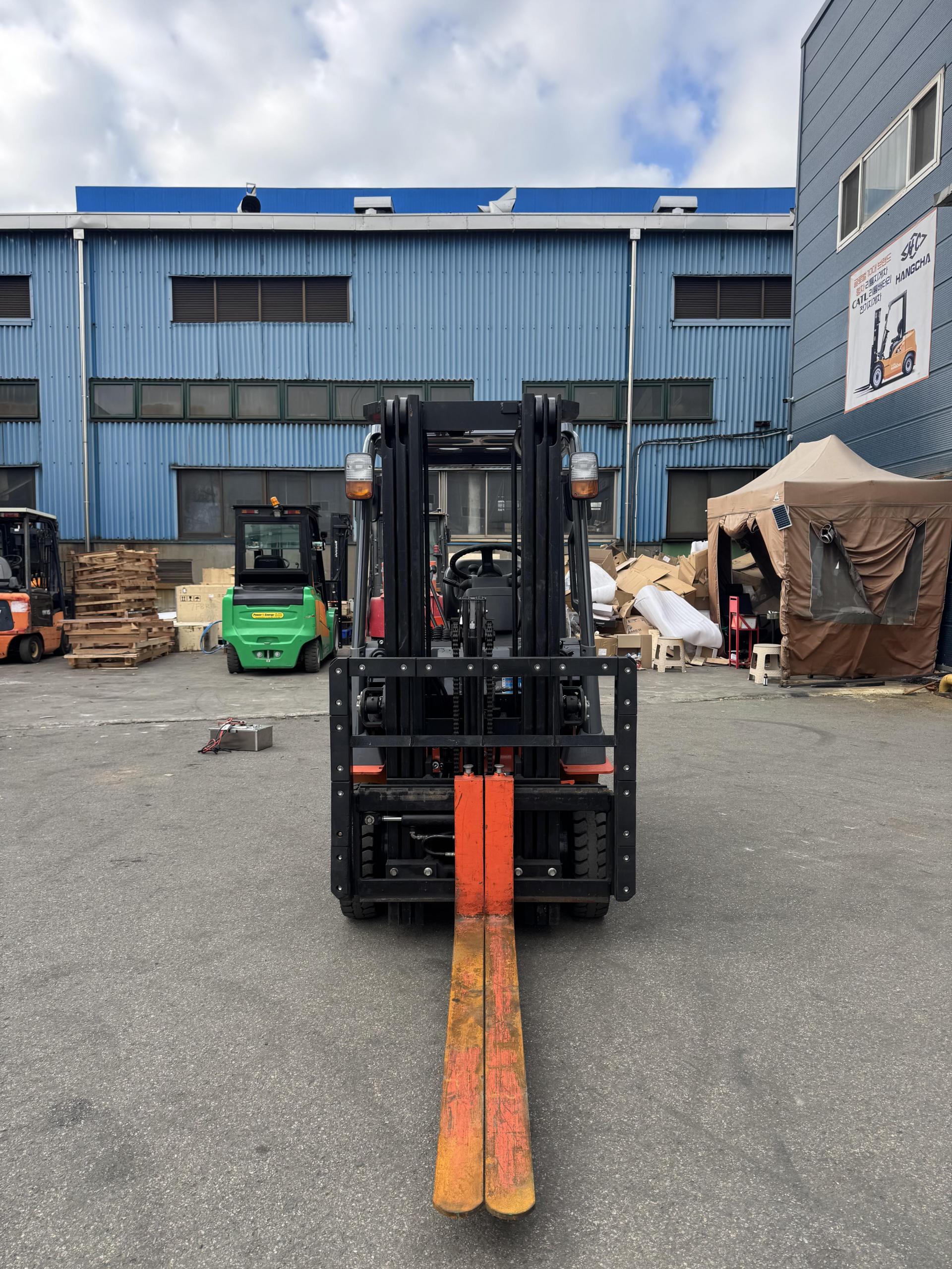 e18dfb701ddc9.jpg