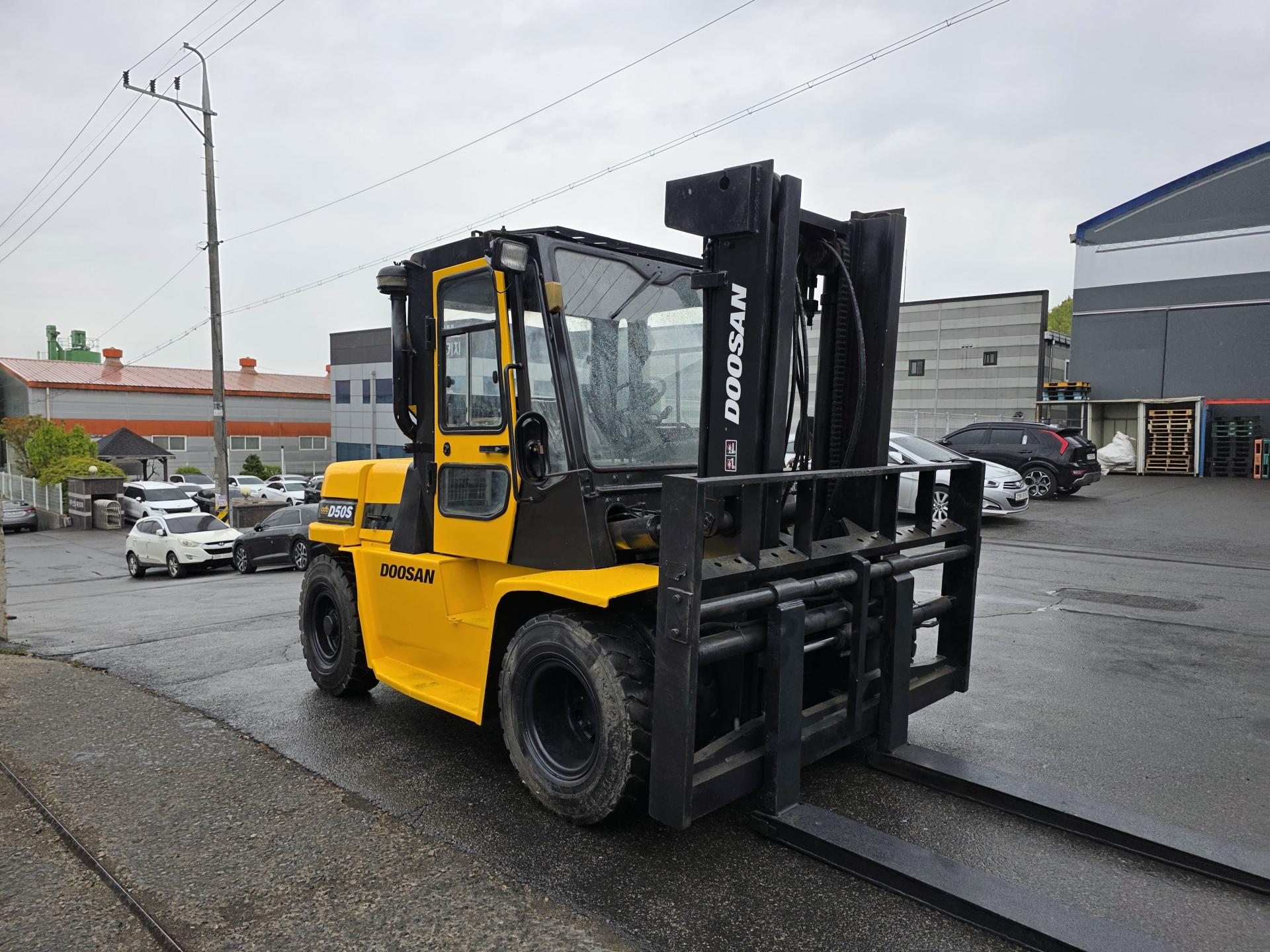 e50752cb156dc.jpg