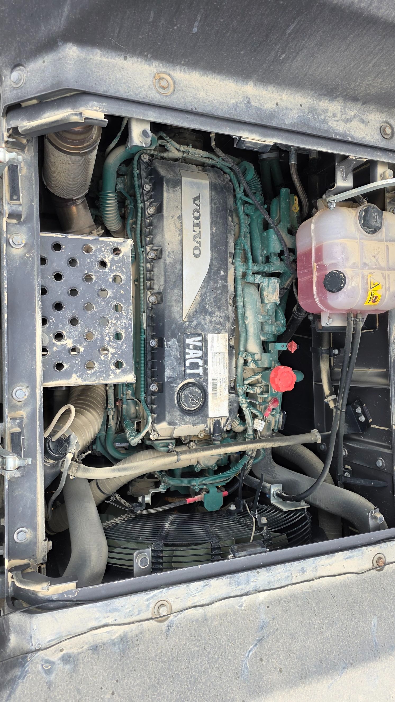 ab49f38687034.jpeg