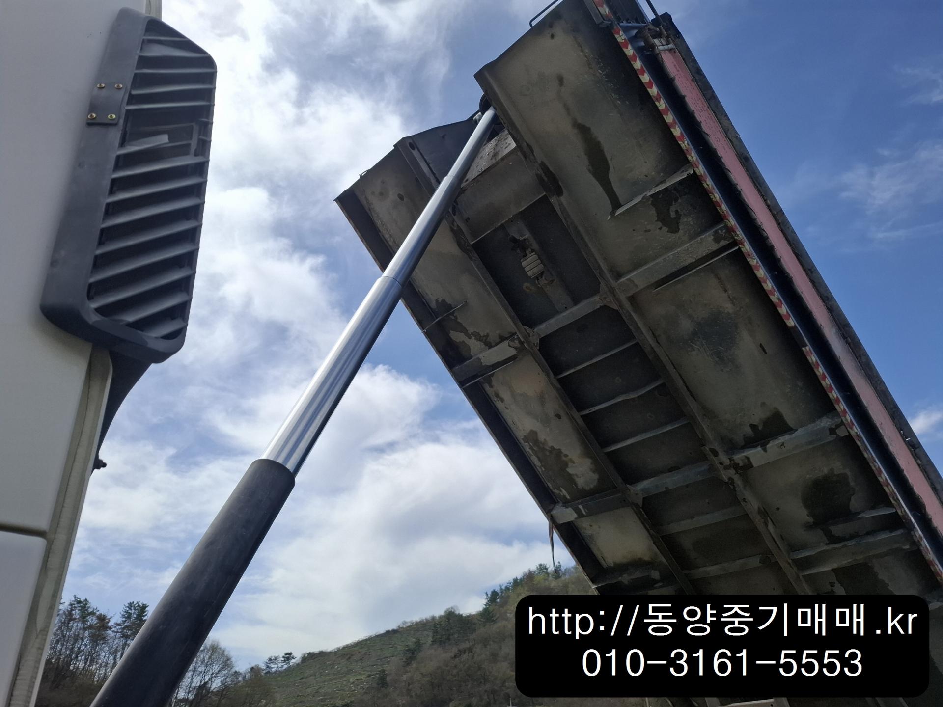 ec72ca703d06d.jpg