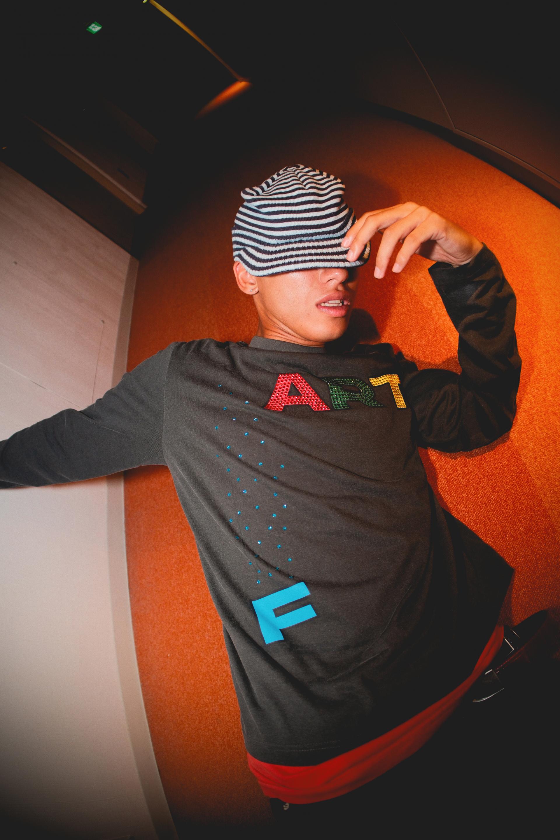 Hot-Fix Fart Longsleeve (CHARCOAL)