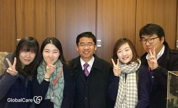 입사 당시의 글로벌케어 직원들