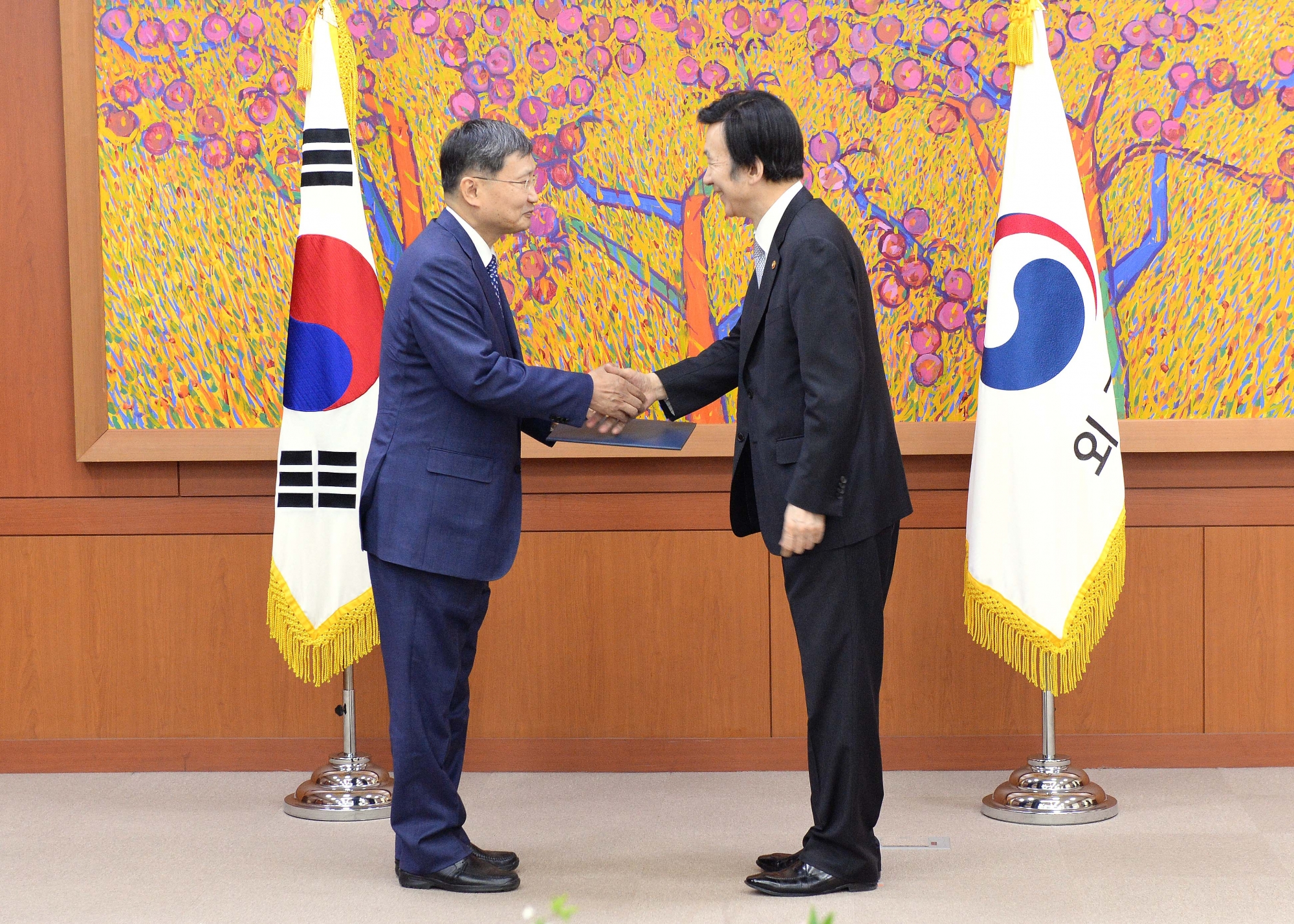 57b45ab85676d.jpg