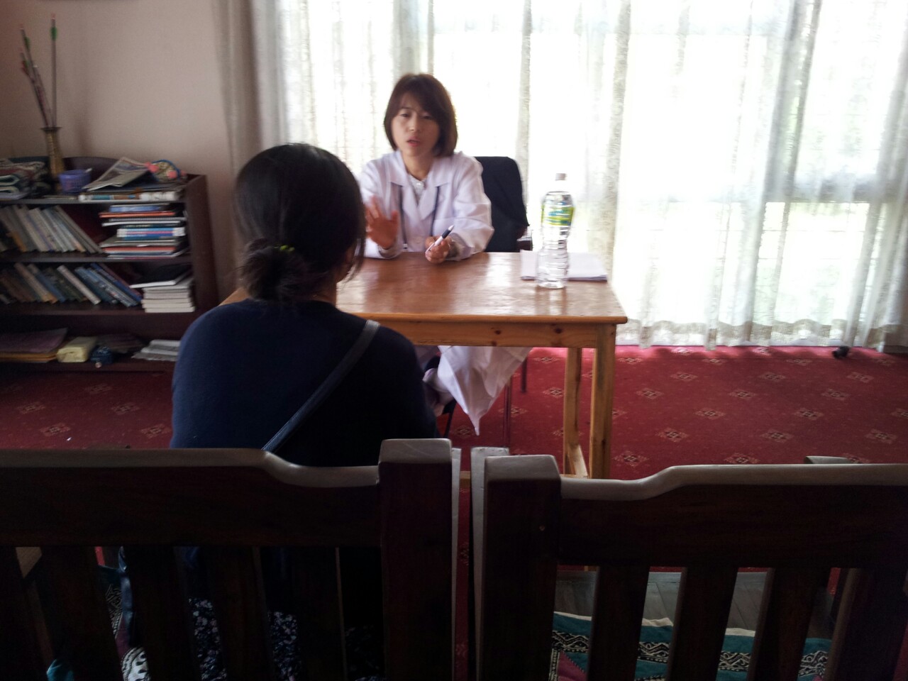 네팔 지진피해 긴급구호 활동중