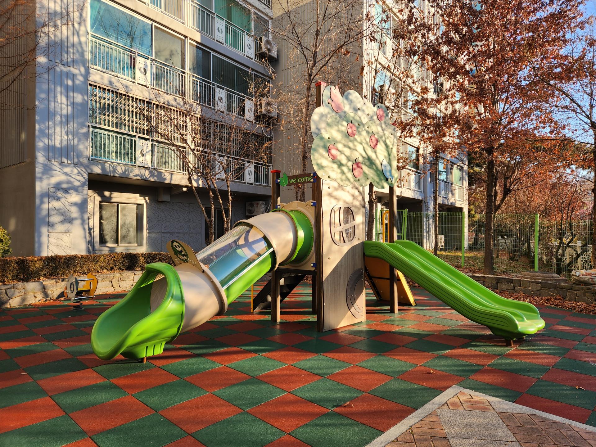 5d8d9885ccbb2.jpg