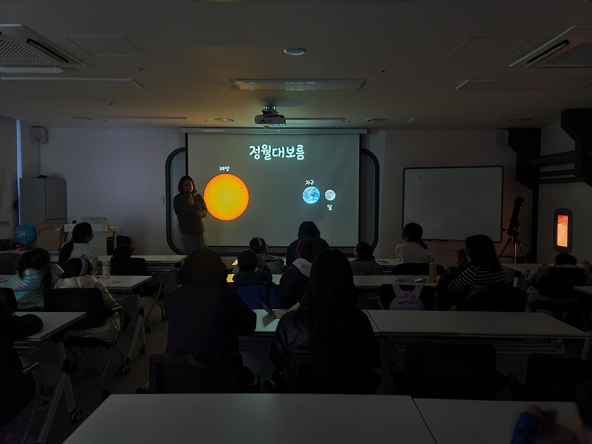 21c4cee637b82.jpg