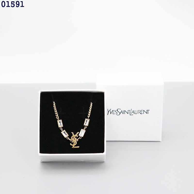 생로랑 YSL 크리스탈 골드 팔찌