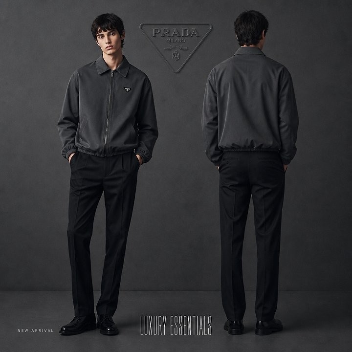 프라다 스트링 카라 바람막이 자켓 3color