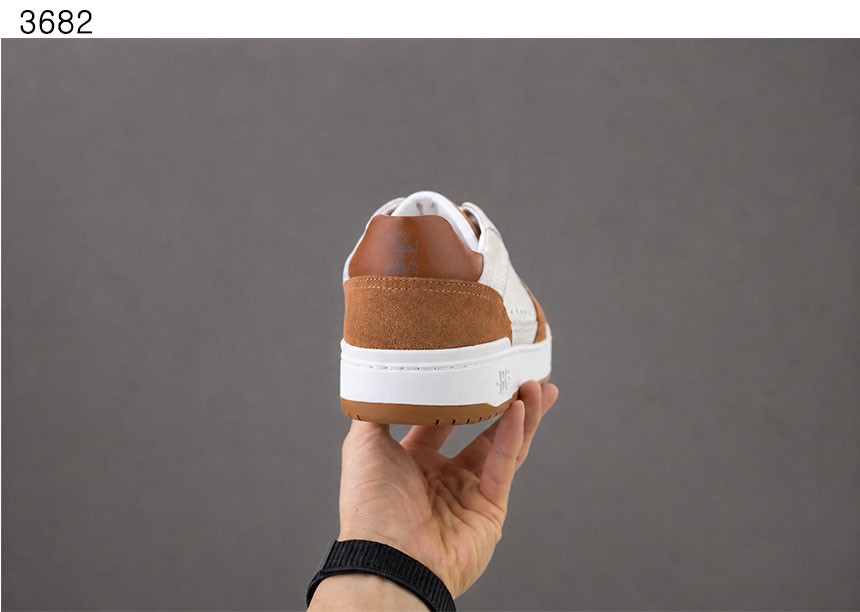 [단순반품ok] 브루넬로쿠치넬리 카프스킨 스웨이드 배스킷 스니커즈