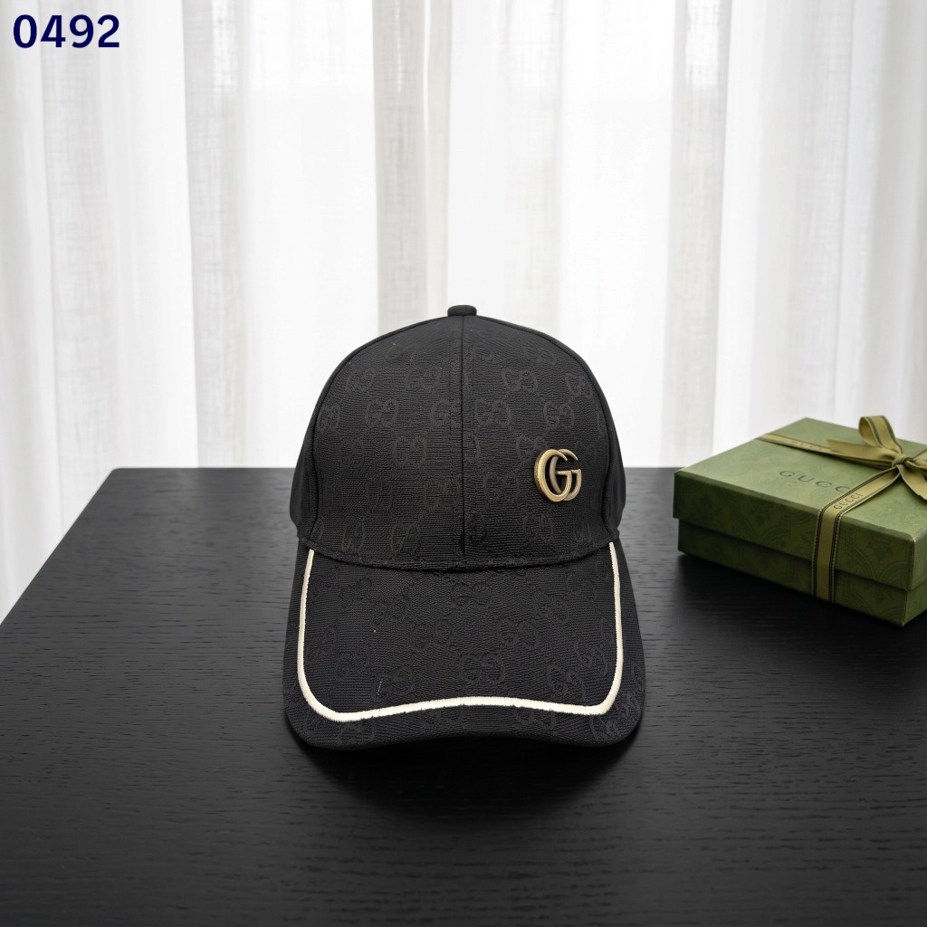 구찌 골드 GG로고 볼캡 모자 2color
