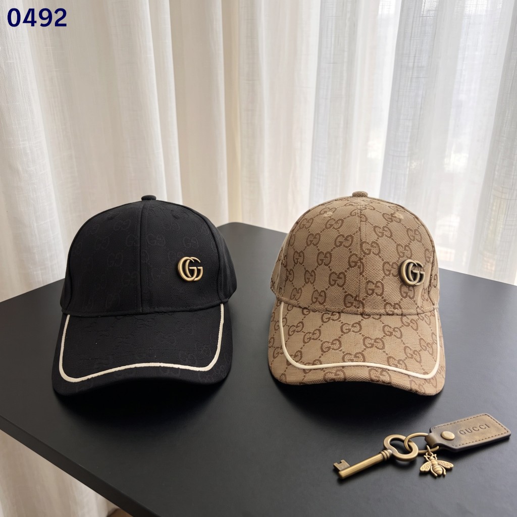 구찌 골드 GG로고 볼캡 모자 2color