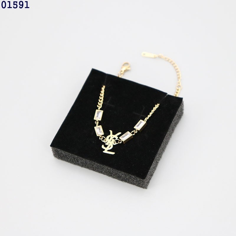 생로랑 YSL 크리스탈 골드 팔찌