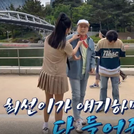 [단순반품ok] 미우미우 플리츠 체크 드레스