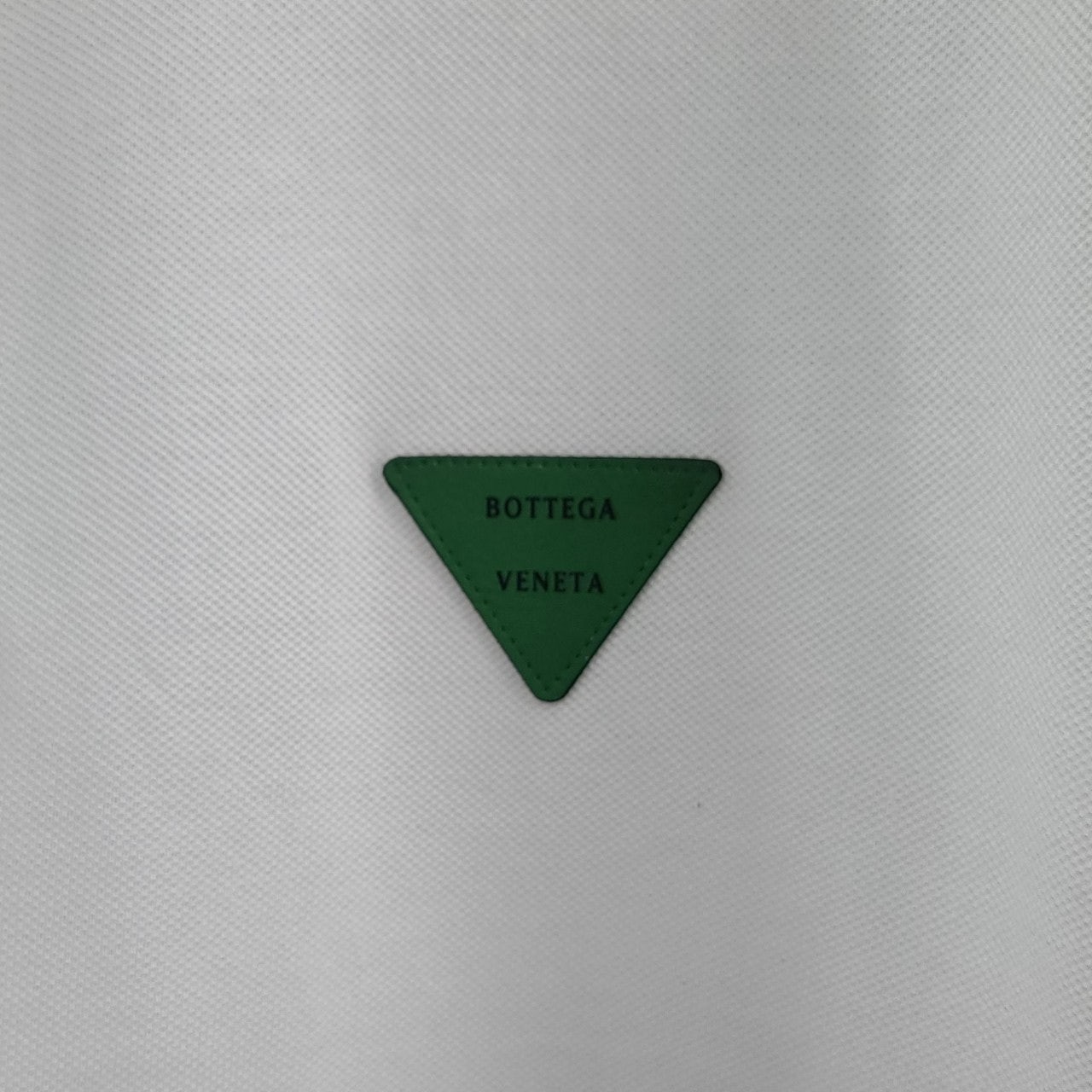 보테가베네타 삼각패치 라인 PK 반팔 카라티 2color
