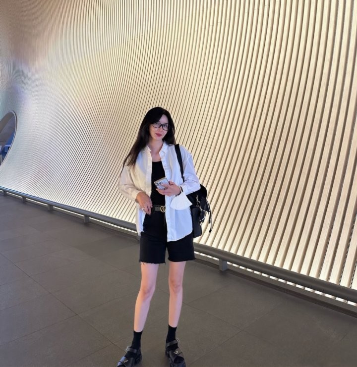 프라다 모놀리스 러버 샌들