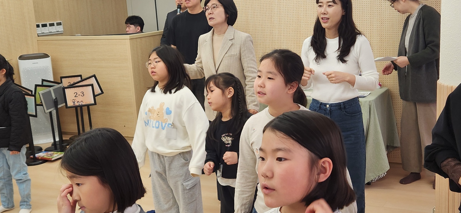 104c332ff8756.jpg