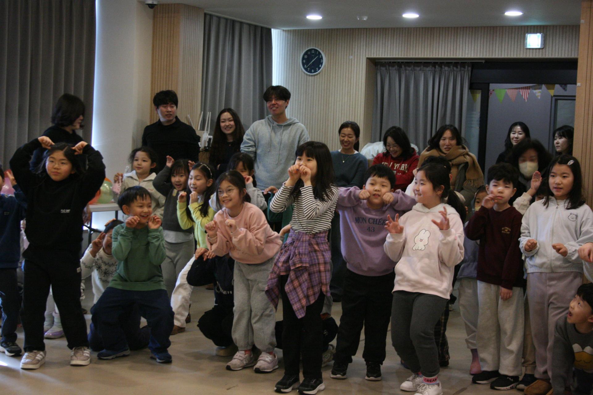 4d2cfe822c964.jpg