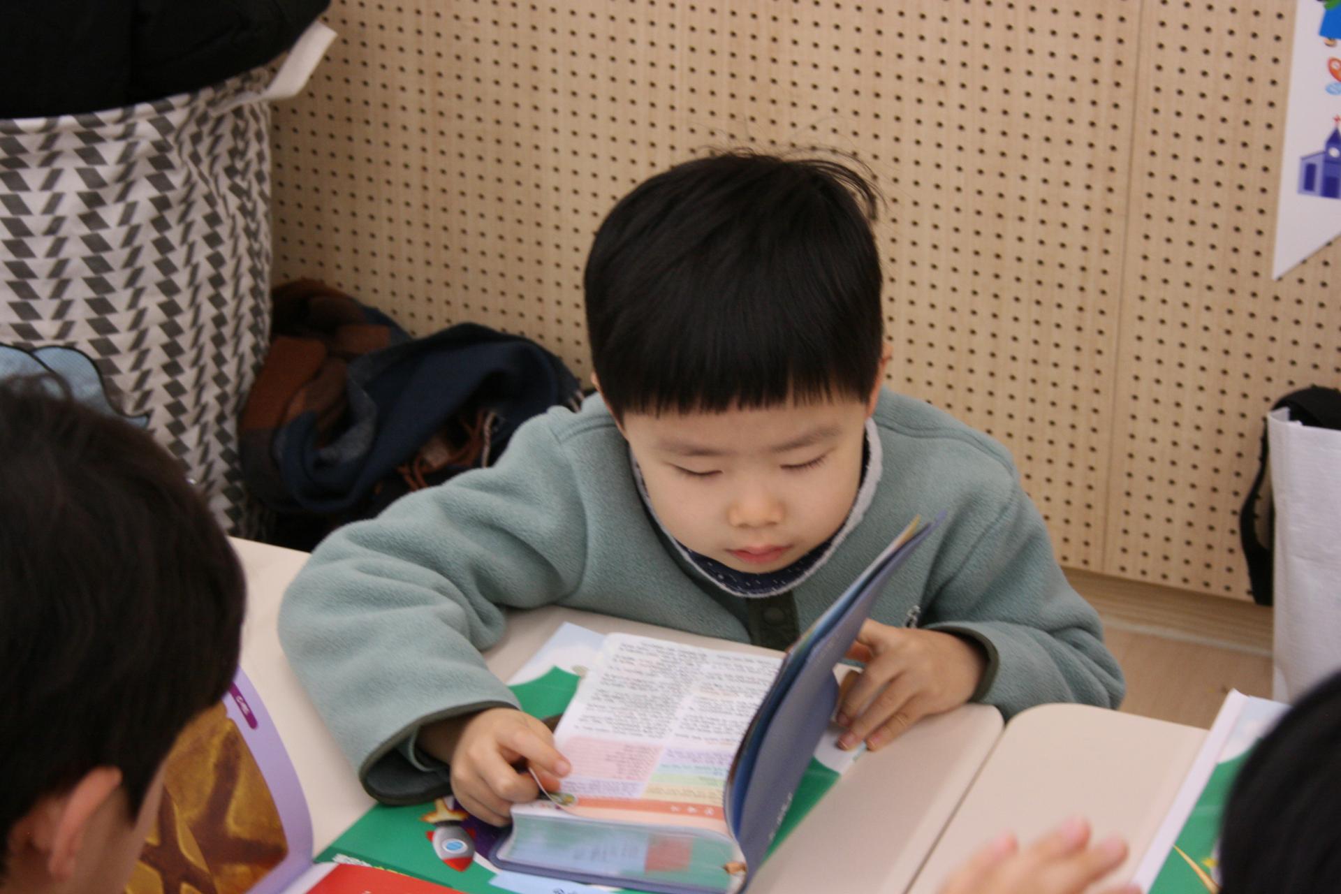 4d739220b6c11.jpg