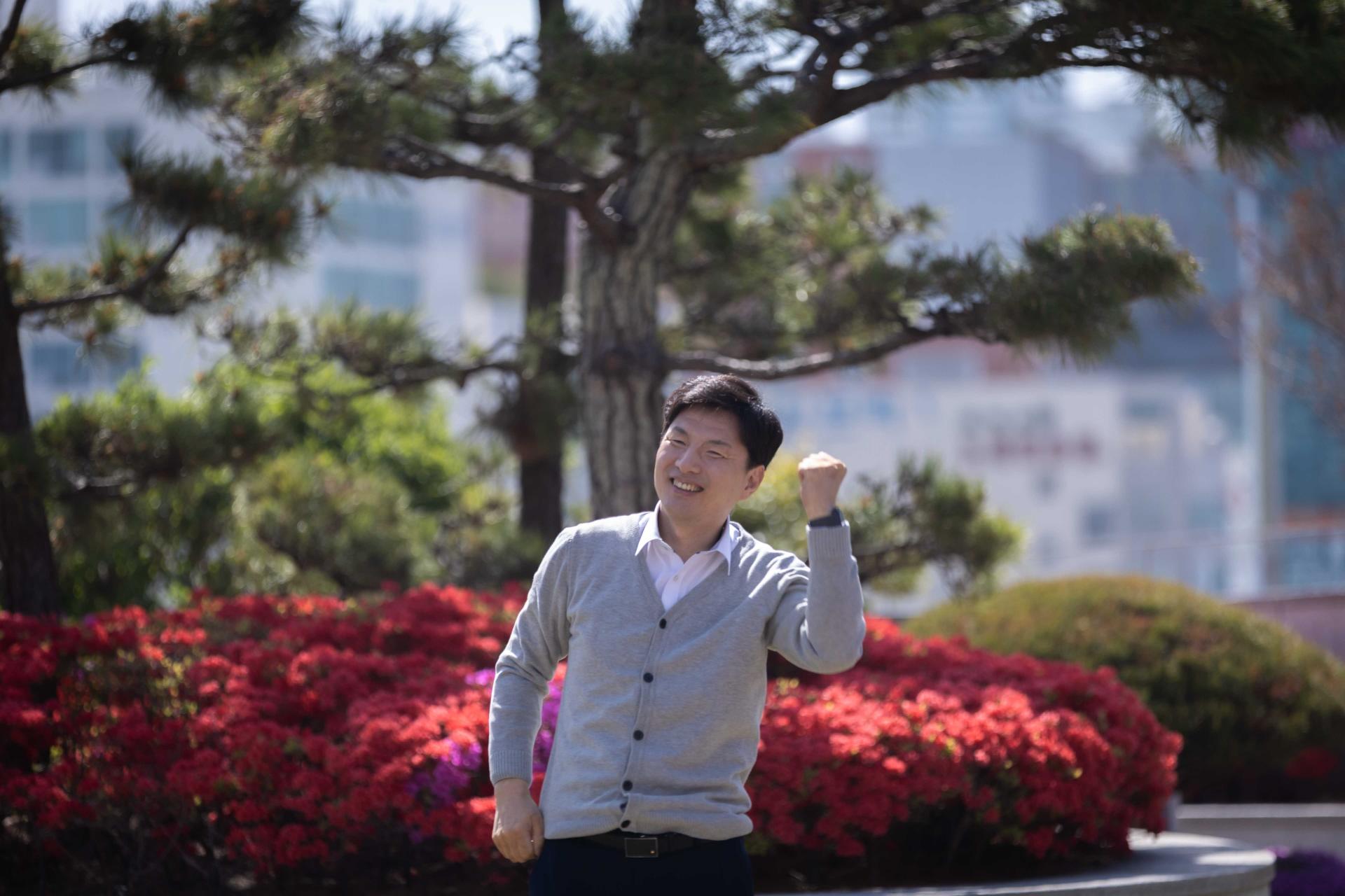 a1a591bef90b5.jpg