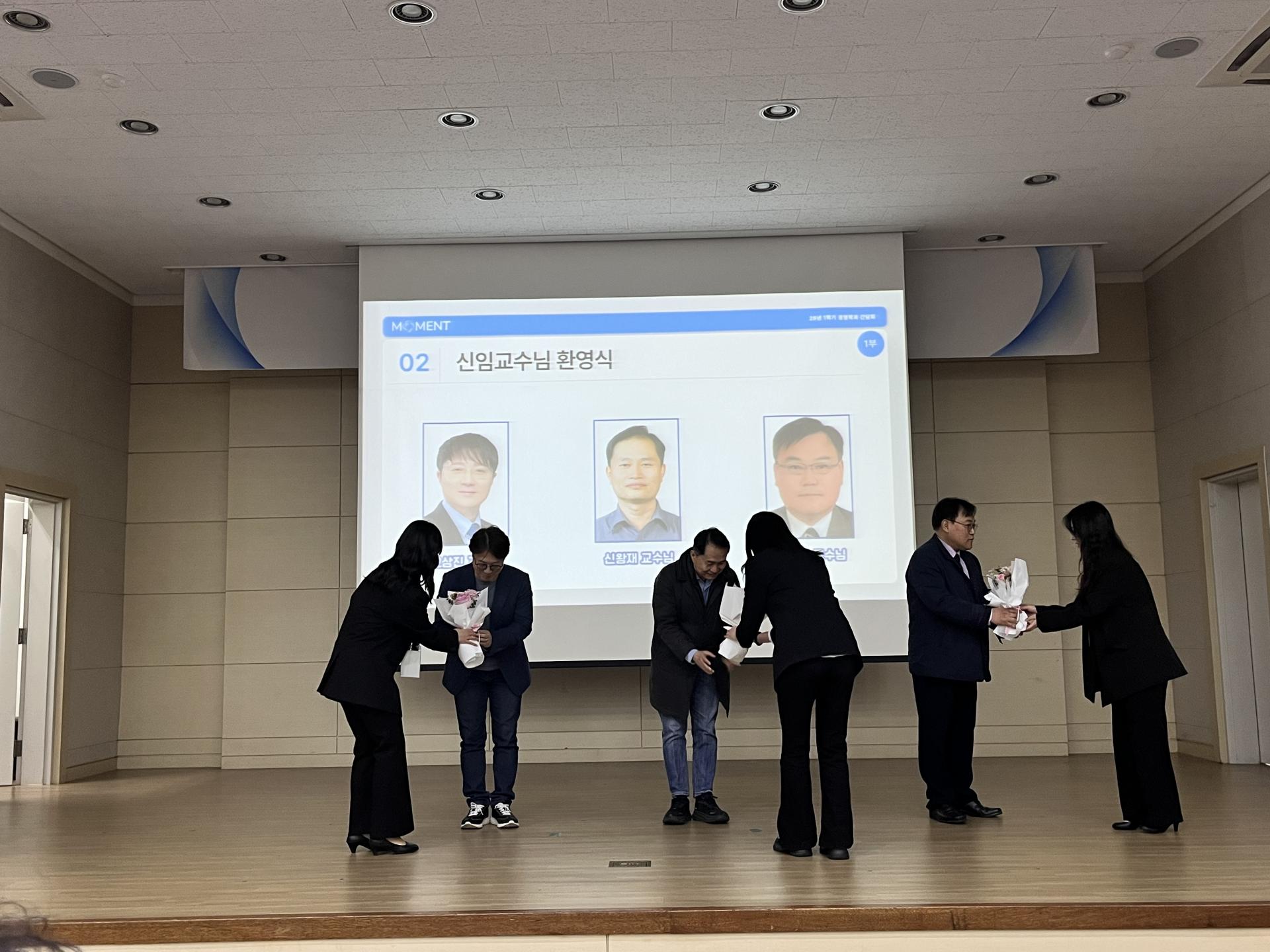 1cdfad7084eb5.jpg