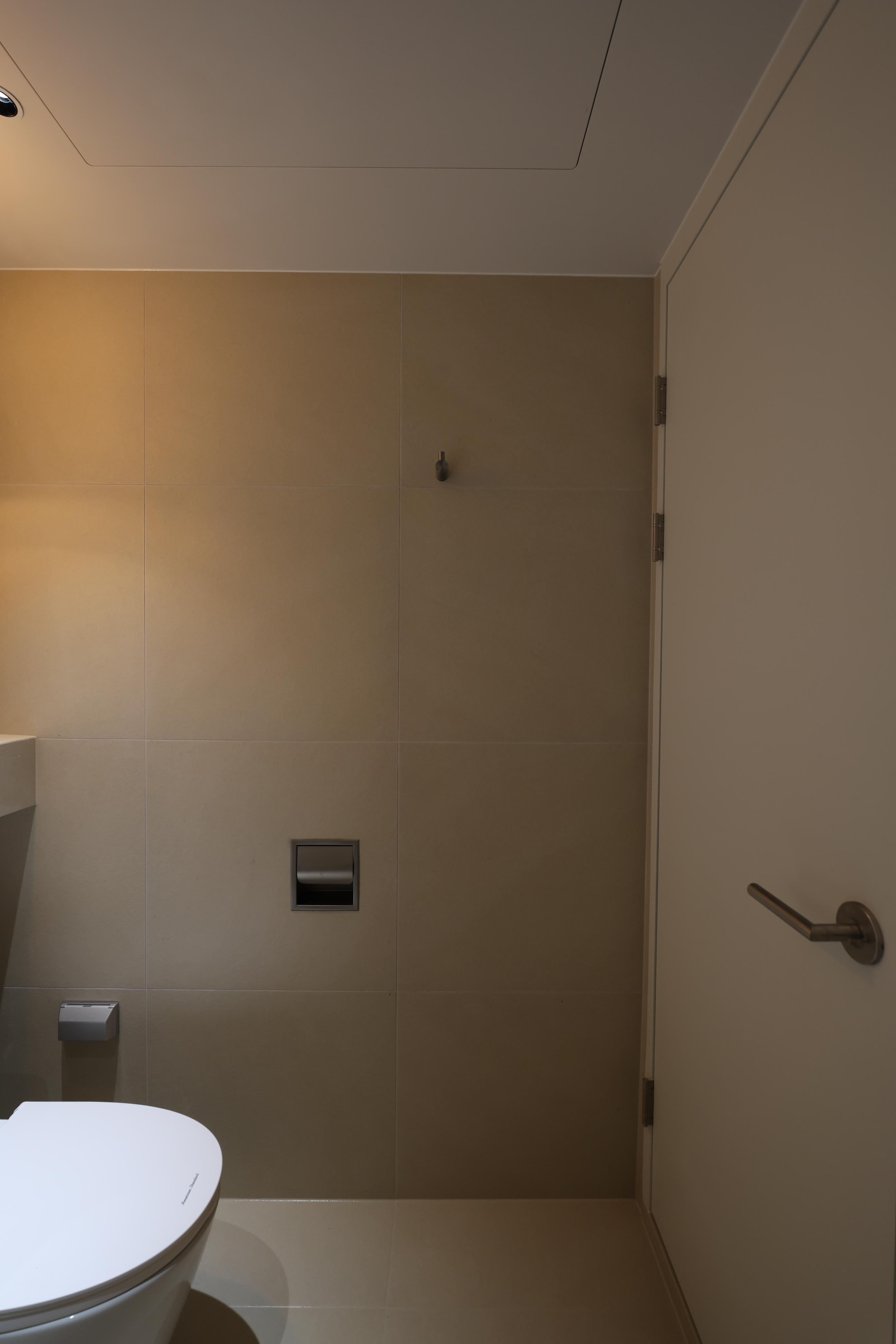 5bd303903990f.jpg