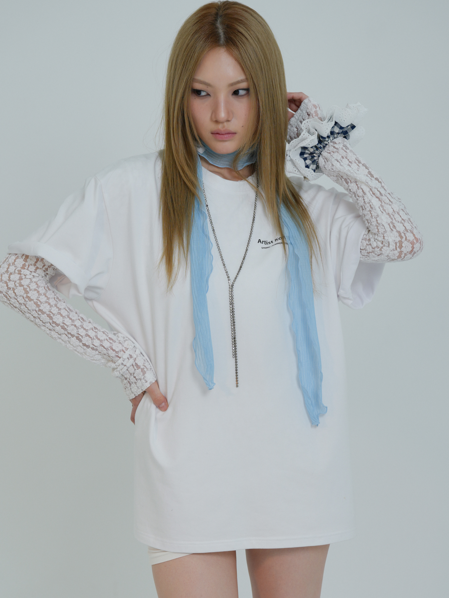ARTIST SLIM PLEATS LONG SCARF (BLUE)