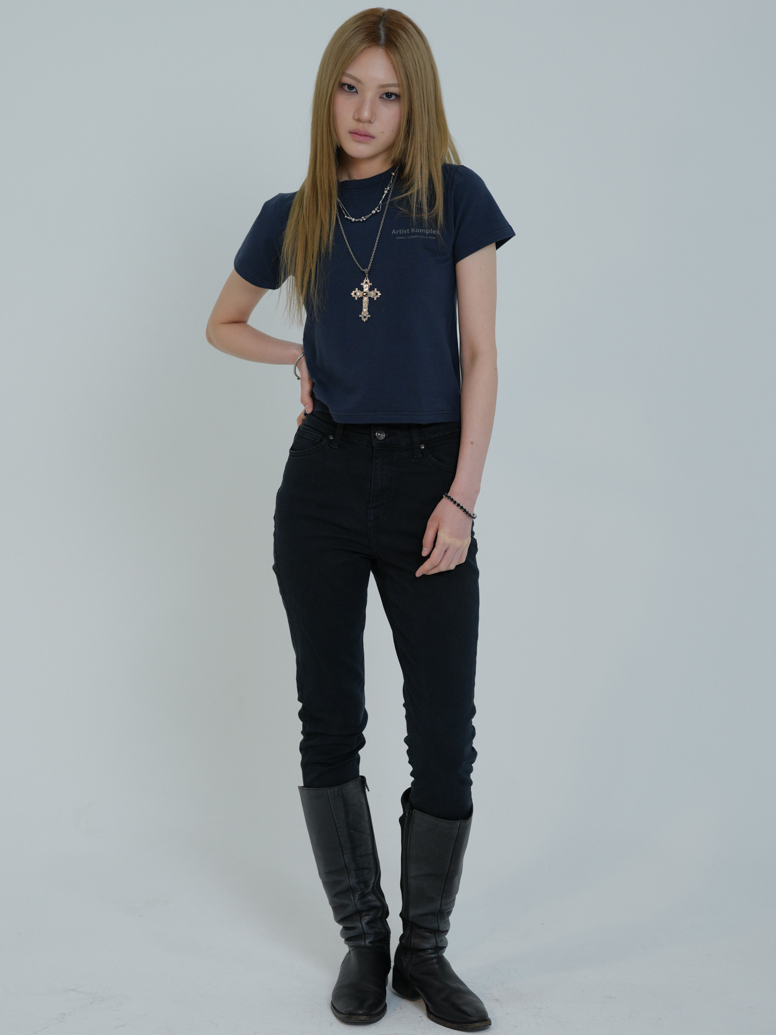 ARTIST SLIM FIT LOGO T-SHIRT (NAVY)