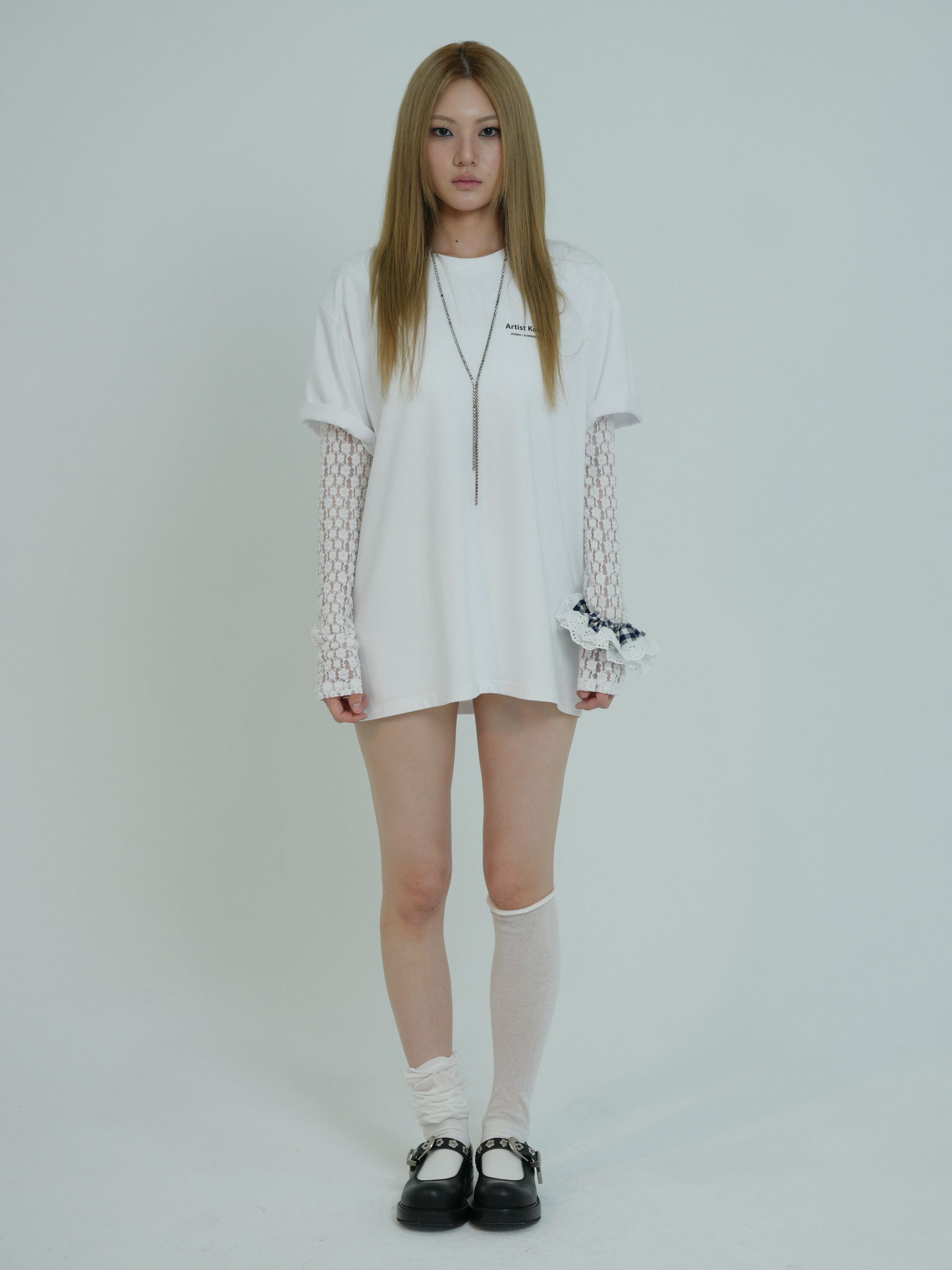 ARTIST OVERSIZED LOGO T-SHIRT (WHITE)
