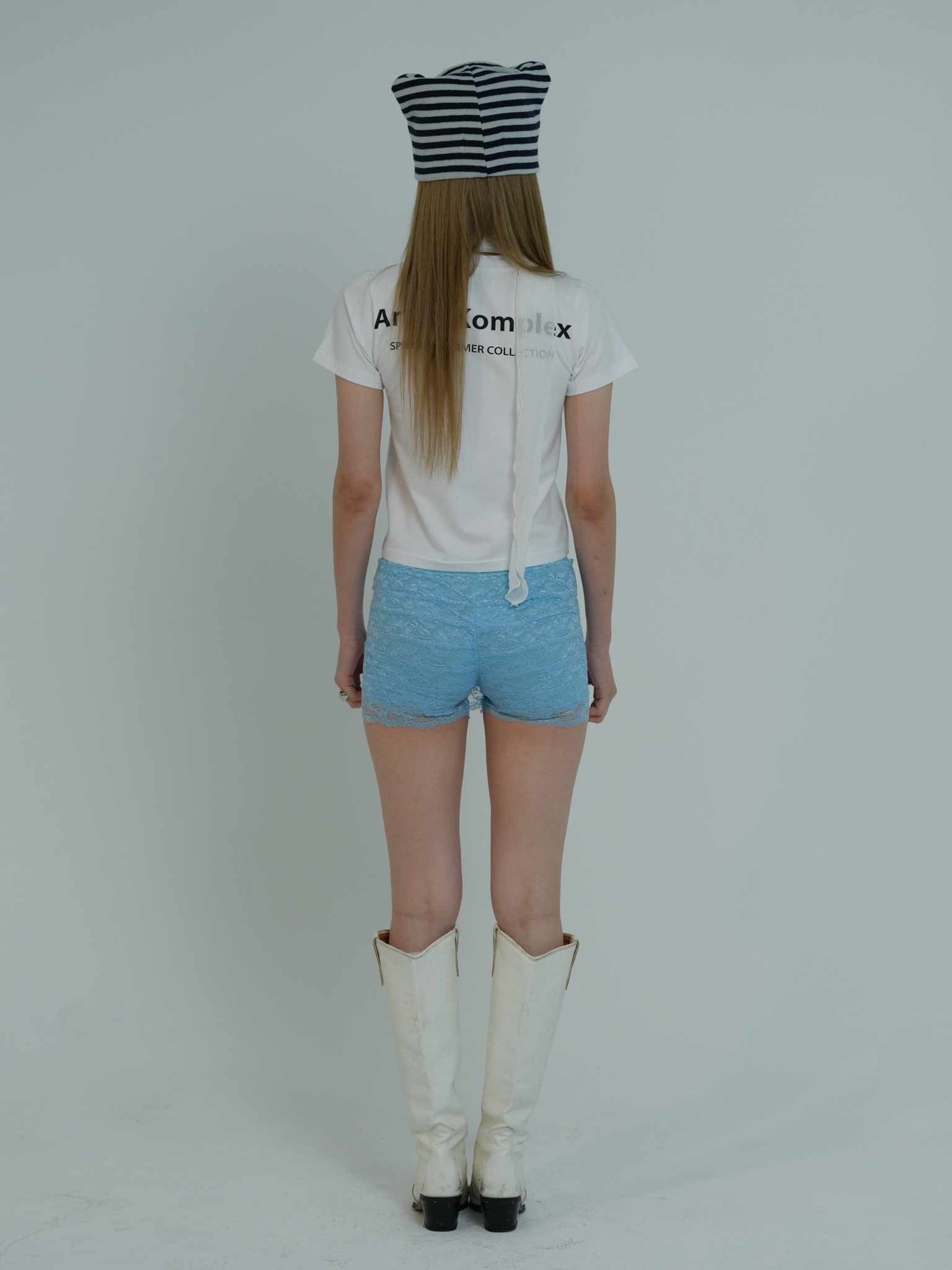 ARTIST SLIM FIT LOGO T-SHIRT (WHITE)