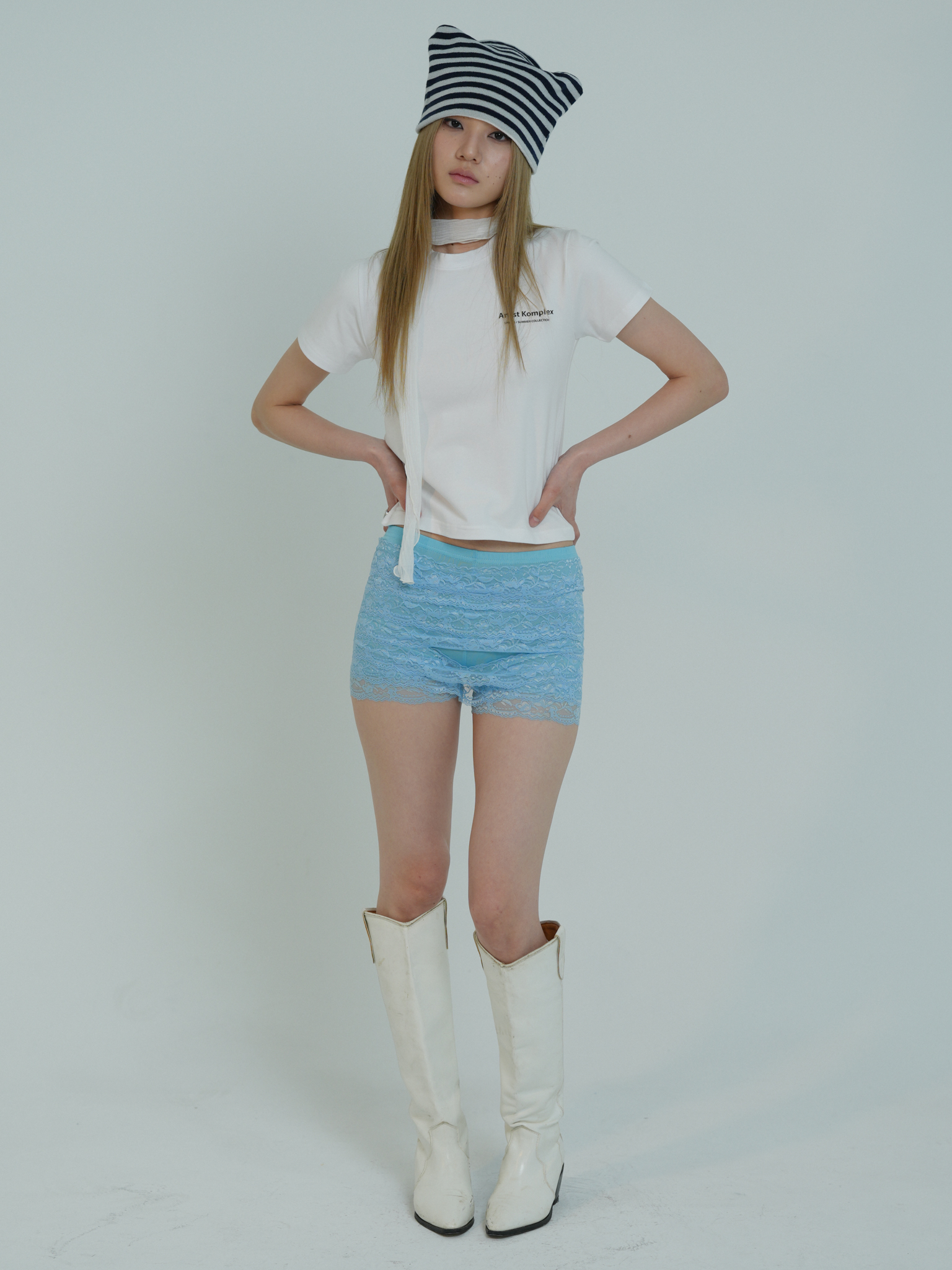 ARTIST SLIM FIT LOGO T-SHIRT (WHITE)