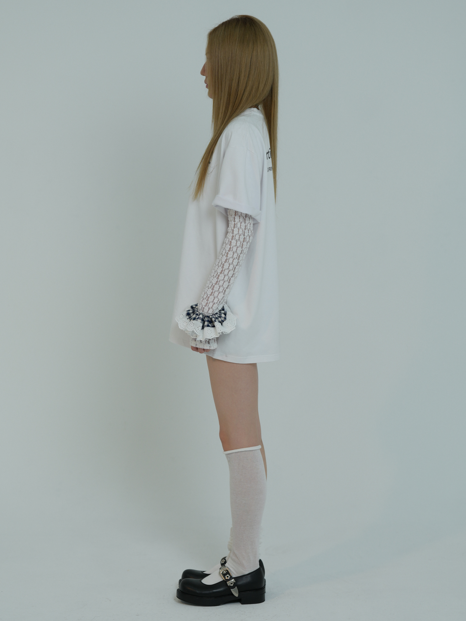 ARTIST OVERSIZED LOGO T-SHIRT (WHITE)