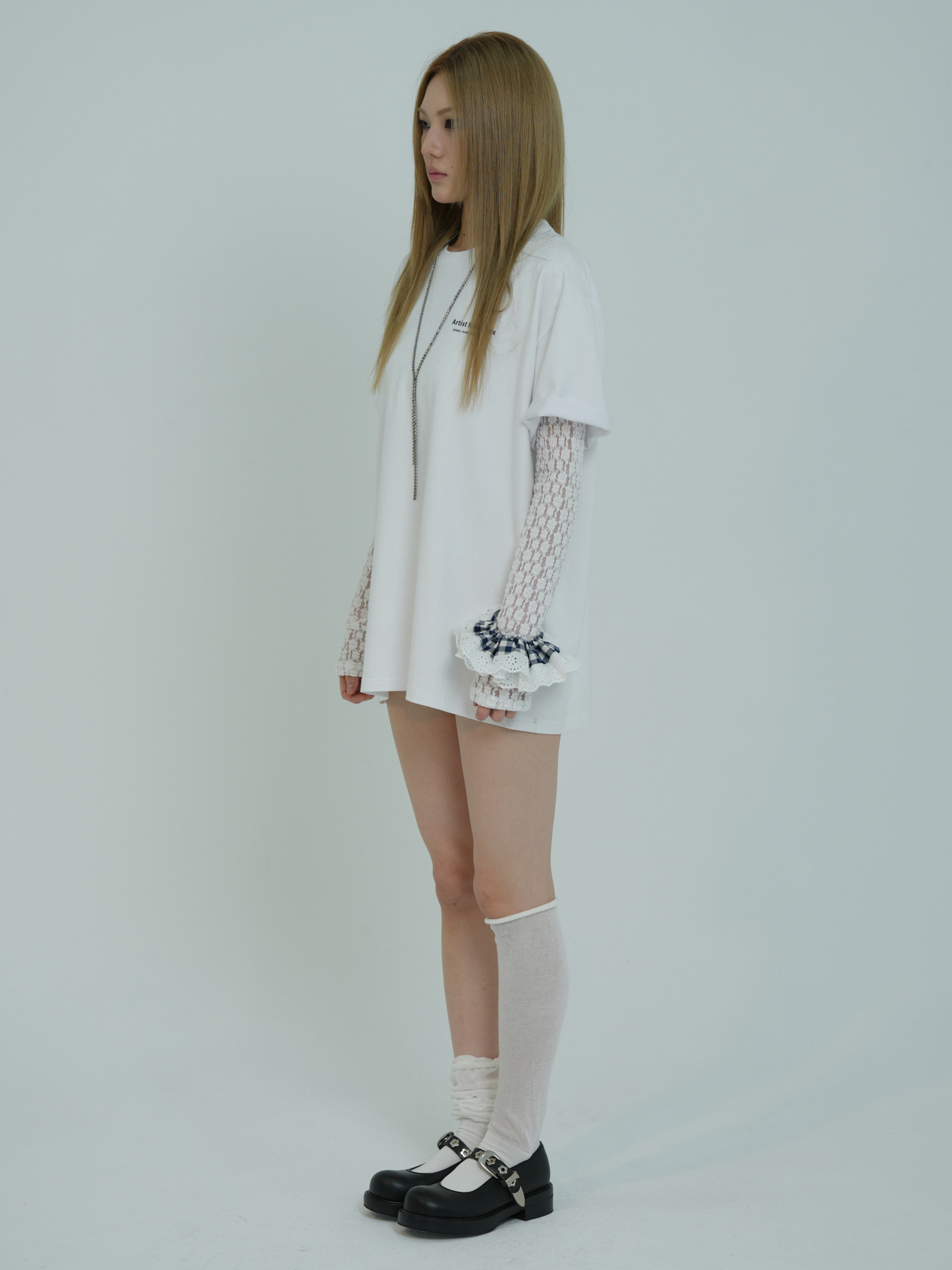 ARTIST OVERSIZED LOGO T-SHIRT (WHITE)