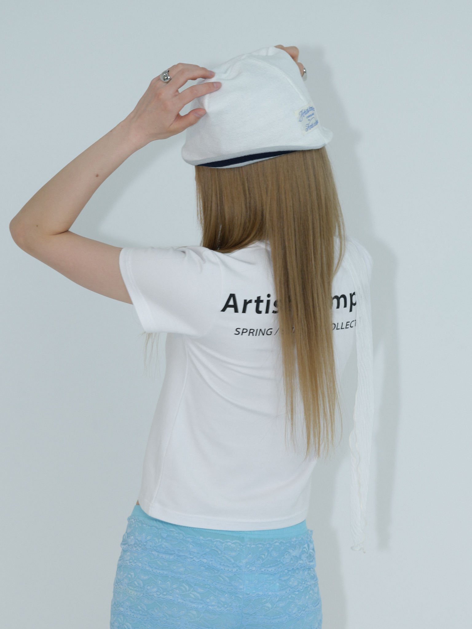 ARTIST TWO-WAY HORN BEANIE (IVORY)