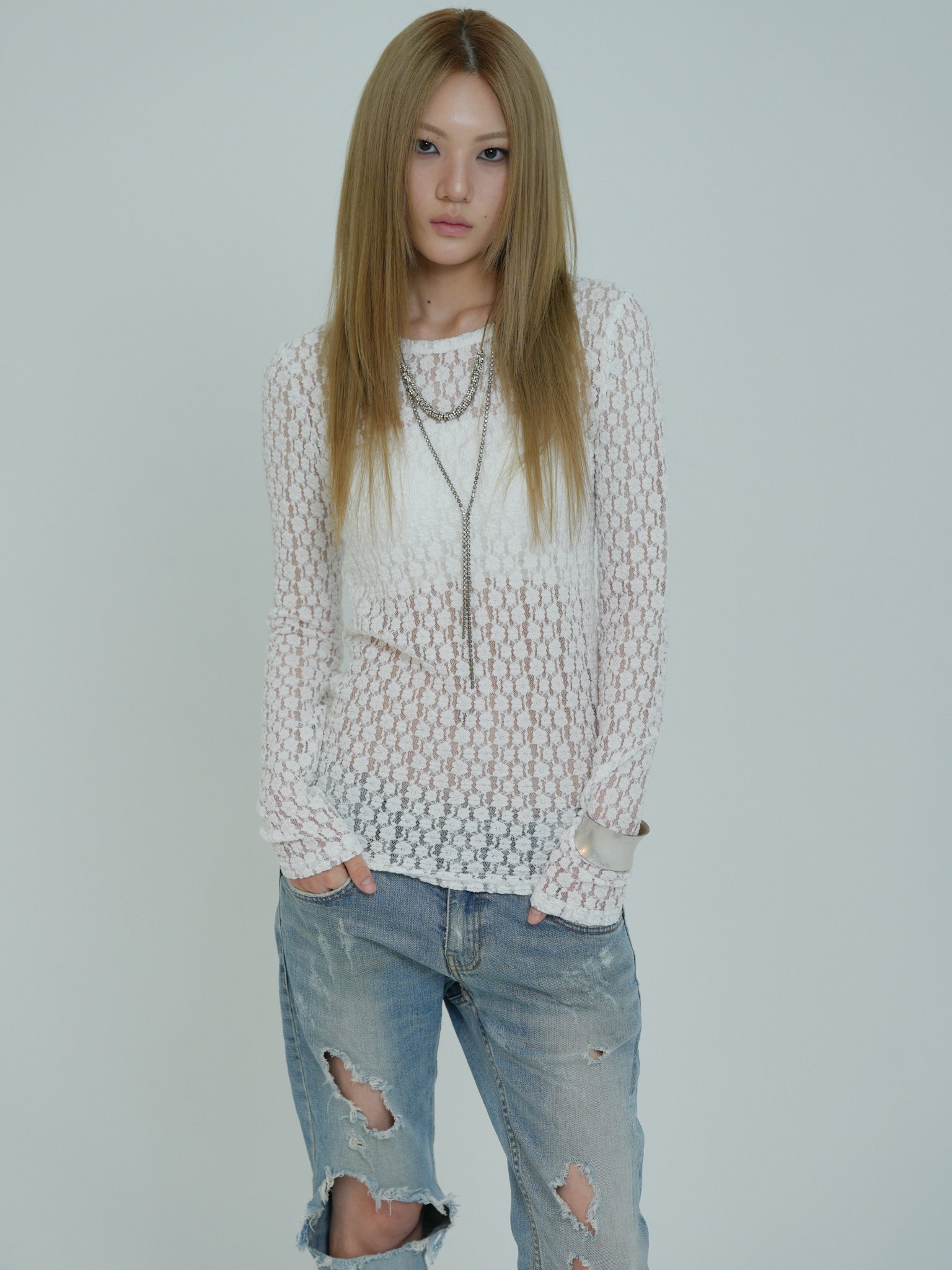 ARTIST FLORAL LACE LONG SLEEVE (WHITE)