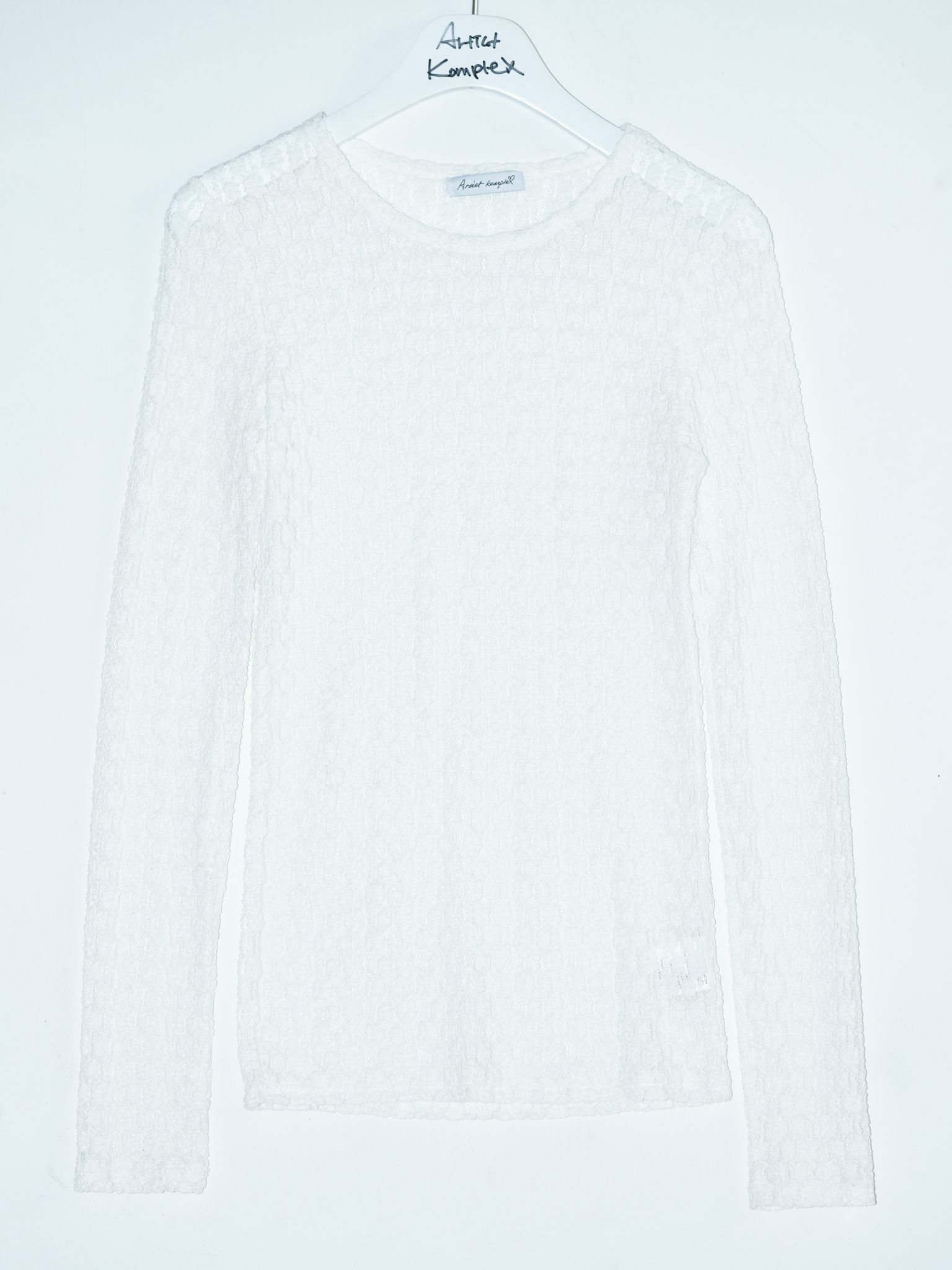 ARTIST FLORAL LACE LONG SLEEVE (WHITE)