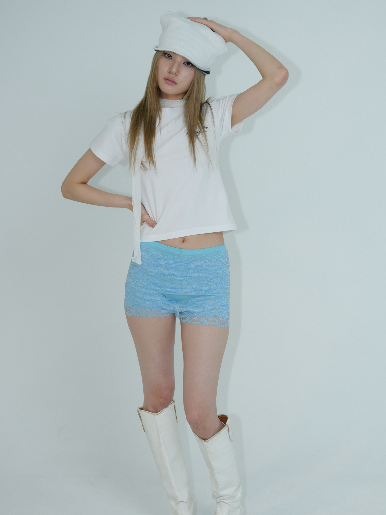 ARTIST TWO-WAY HORN BEANIE (IVORY)