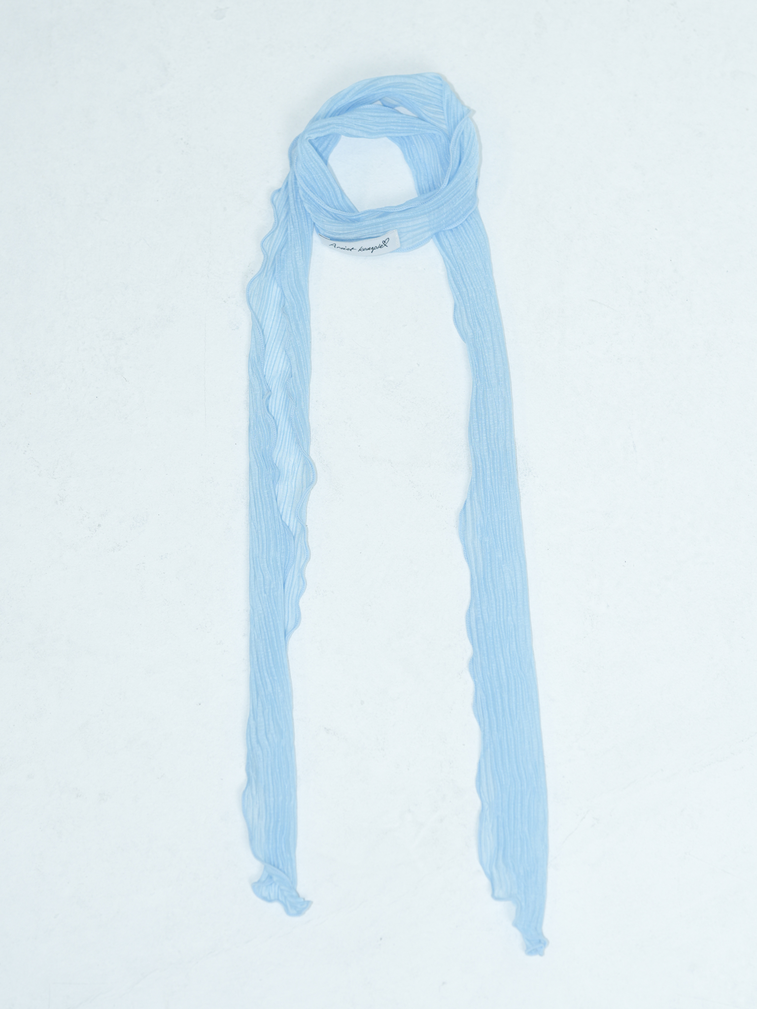 ARTIST SLIM PLEATS LONG SCARF (BLUE)