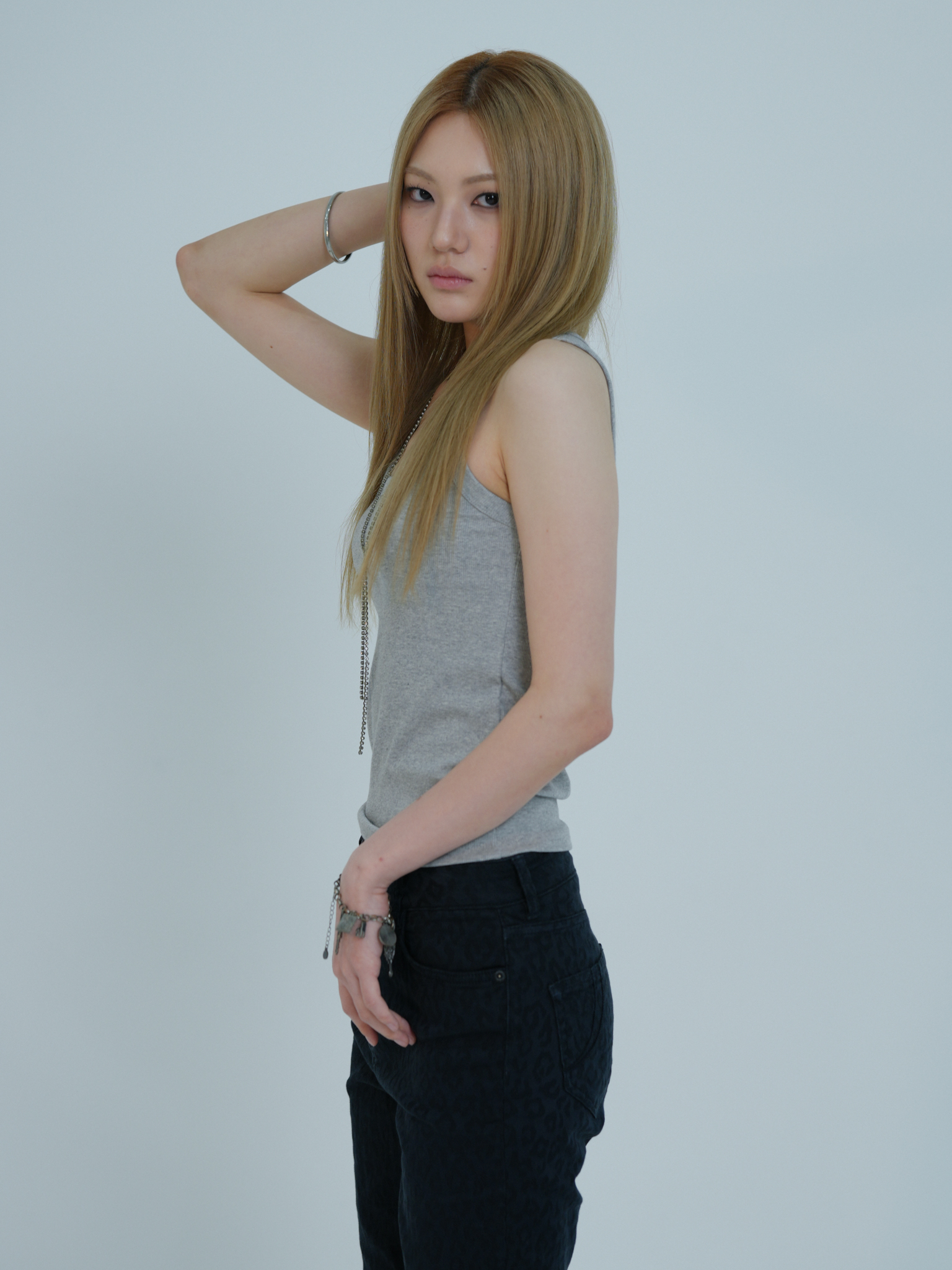ARTIST RIBBED SQUARE NECK SLEEVELESS (GREY)
