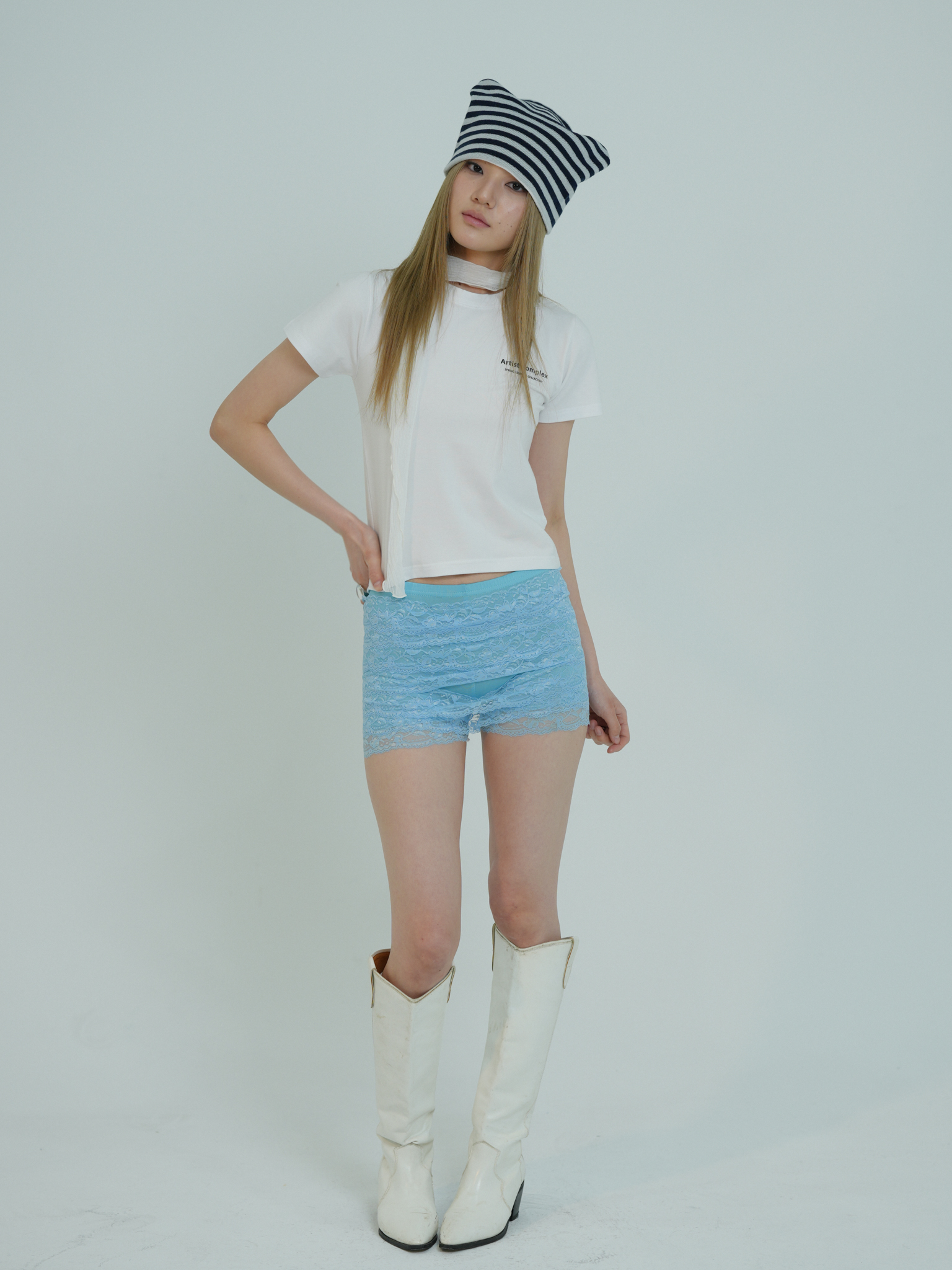 ARTIST TWO-WAY HORN BEANIE (IVORY)