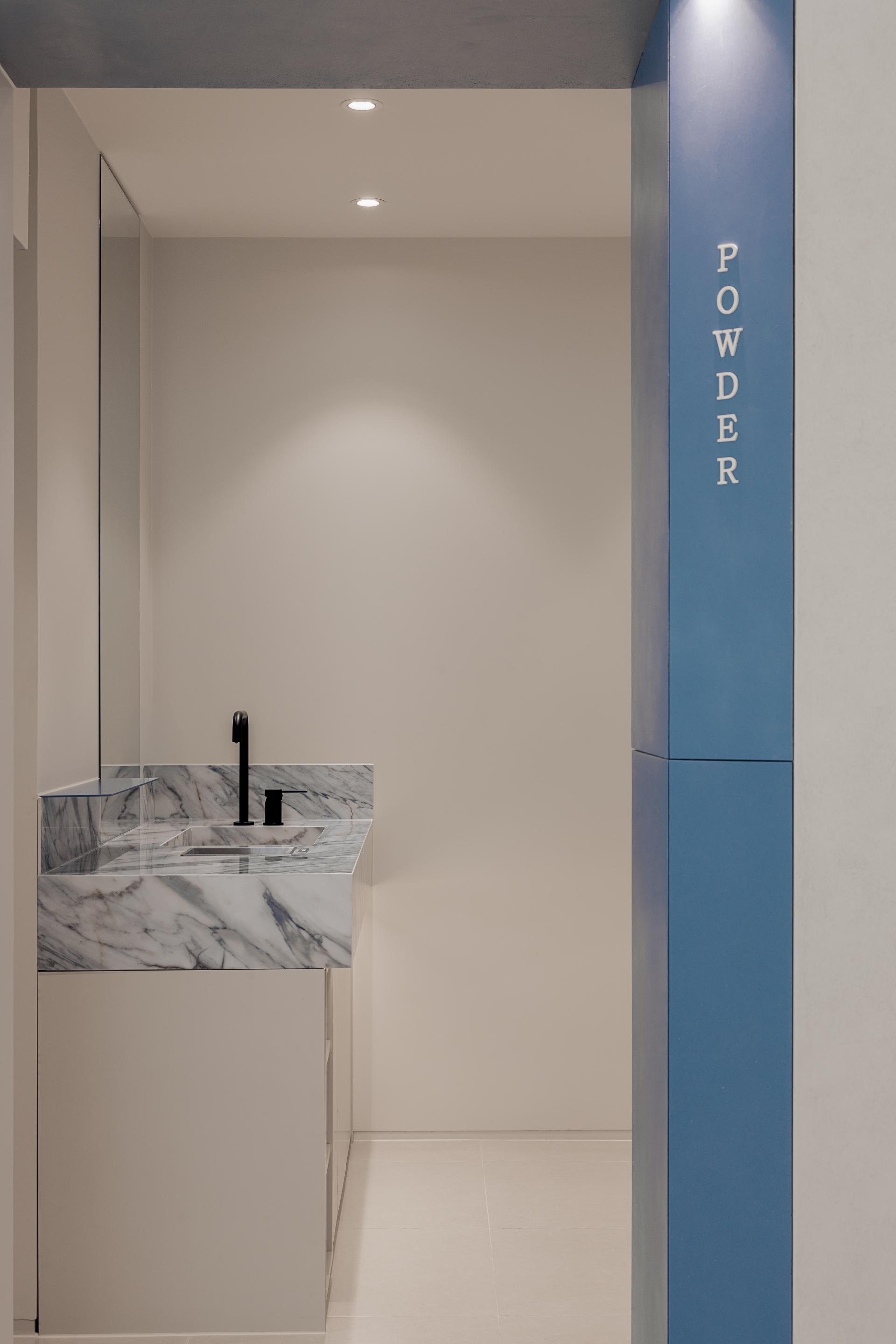 17413da68040e.jpg
