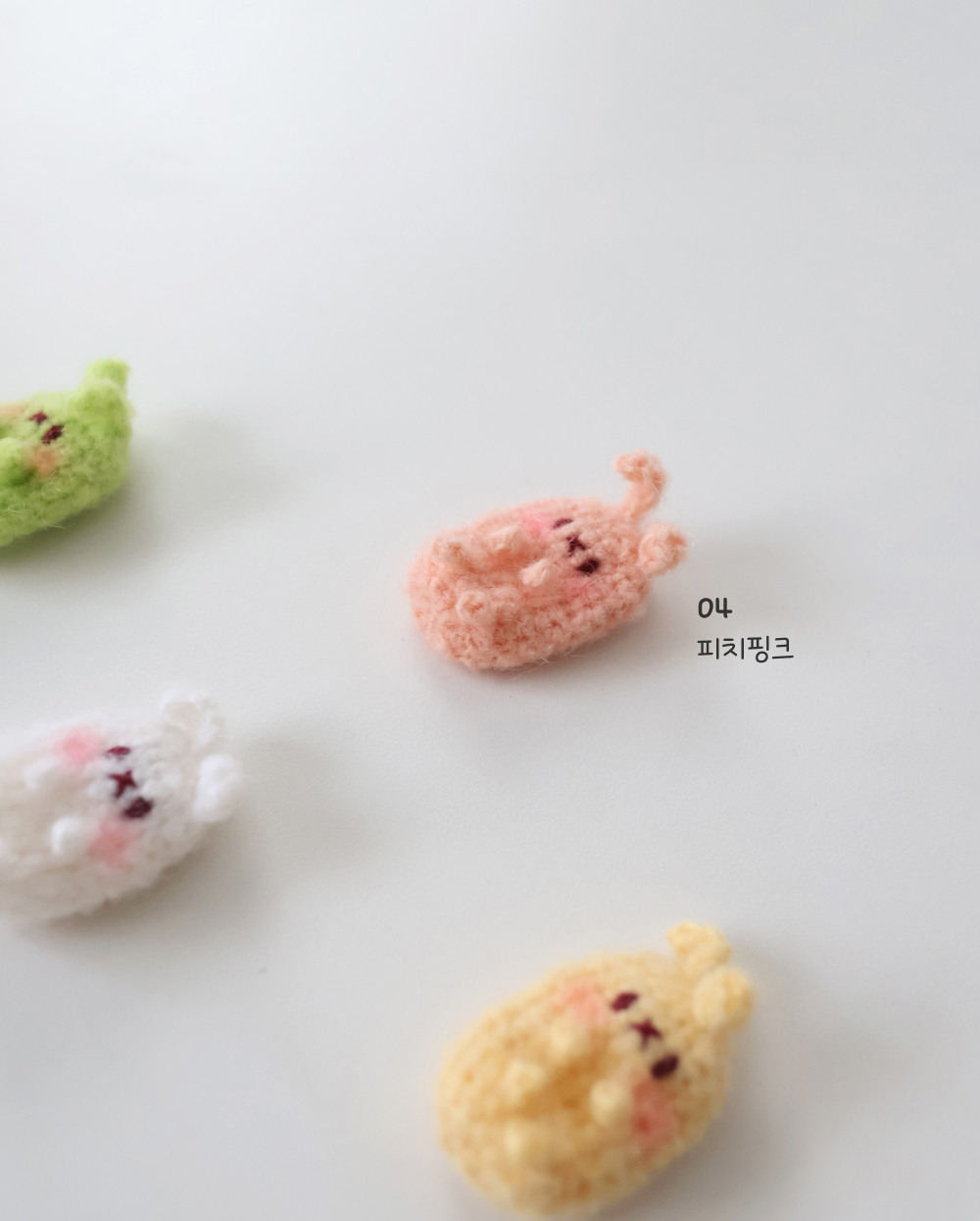 [바이브리 DIY KIT] 걱정토끼 걱정인형 모헤어 뜨개 뜨개질 코바늘 인형 키링 뜨개 키트 패키지