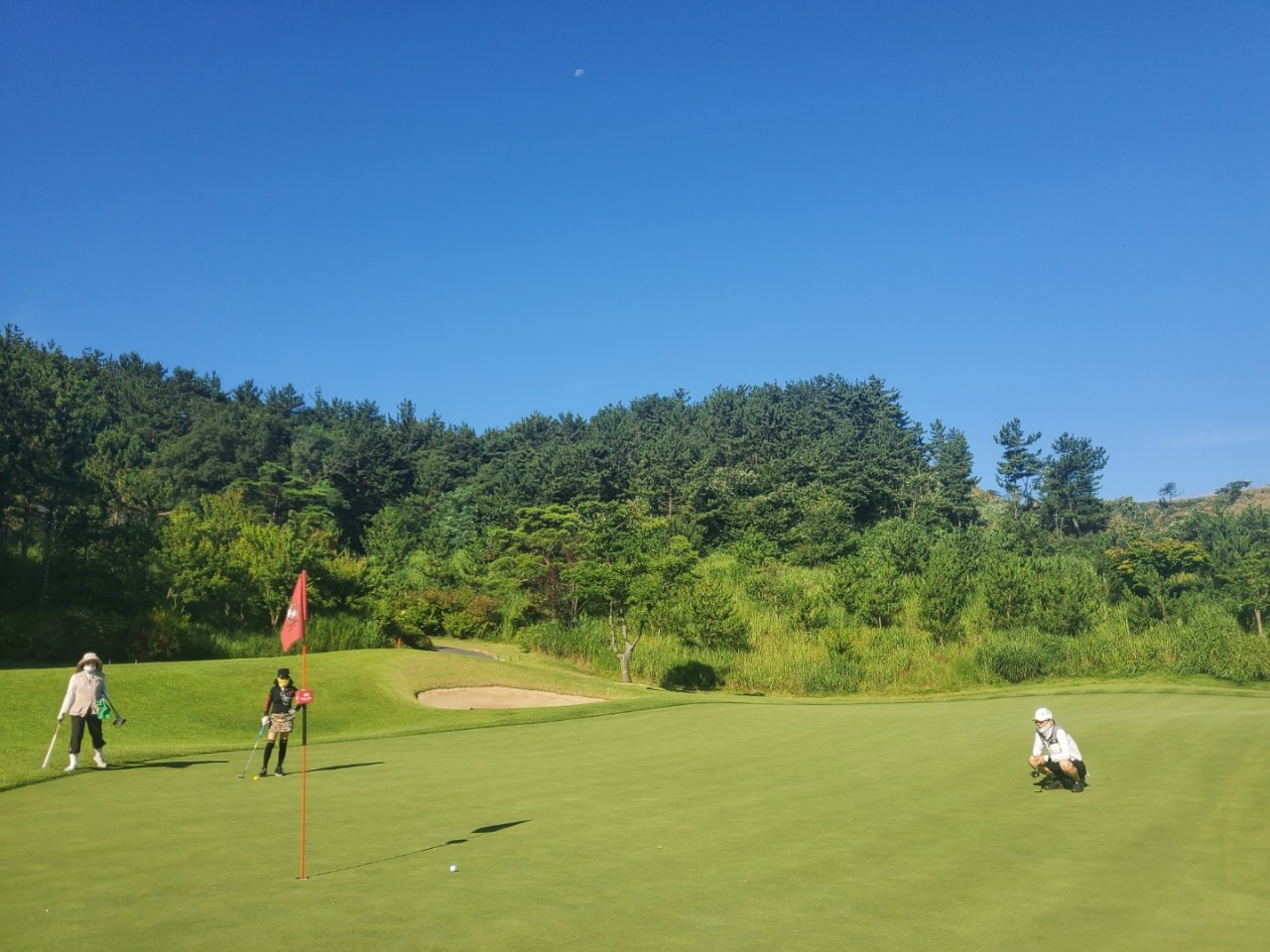4월⛳골든베이(태안) 1박2일 초특가!! 375,000원🔵골프명가 제이드 팰리스 혈통을 계승한 서해안 최고!! 27홀 고급 휴양형 "골든베이 골프&리조트"