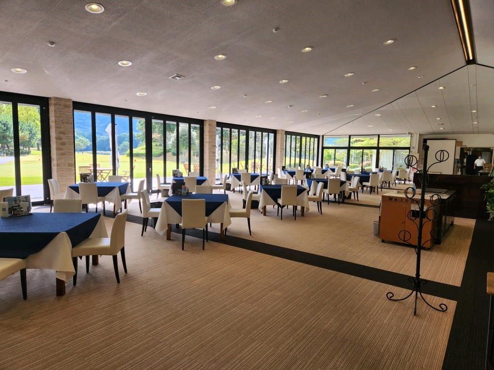 8월 특가⛳강력추천!! 기타큐슈 명문 2색 골프!!⛳2박3일 36홀 라운딩 = 699,000원~ 🤩3박4일 54홀 라운딩 = 899,000원~