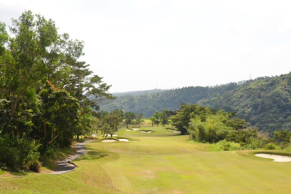 추석연휴⛳ 프리미엄 3색골프여행 알라방 5성호텔 3박5일 1,599,000원 ✅ 골프와 휴양, 쇼핑까지 한 번에